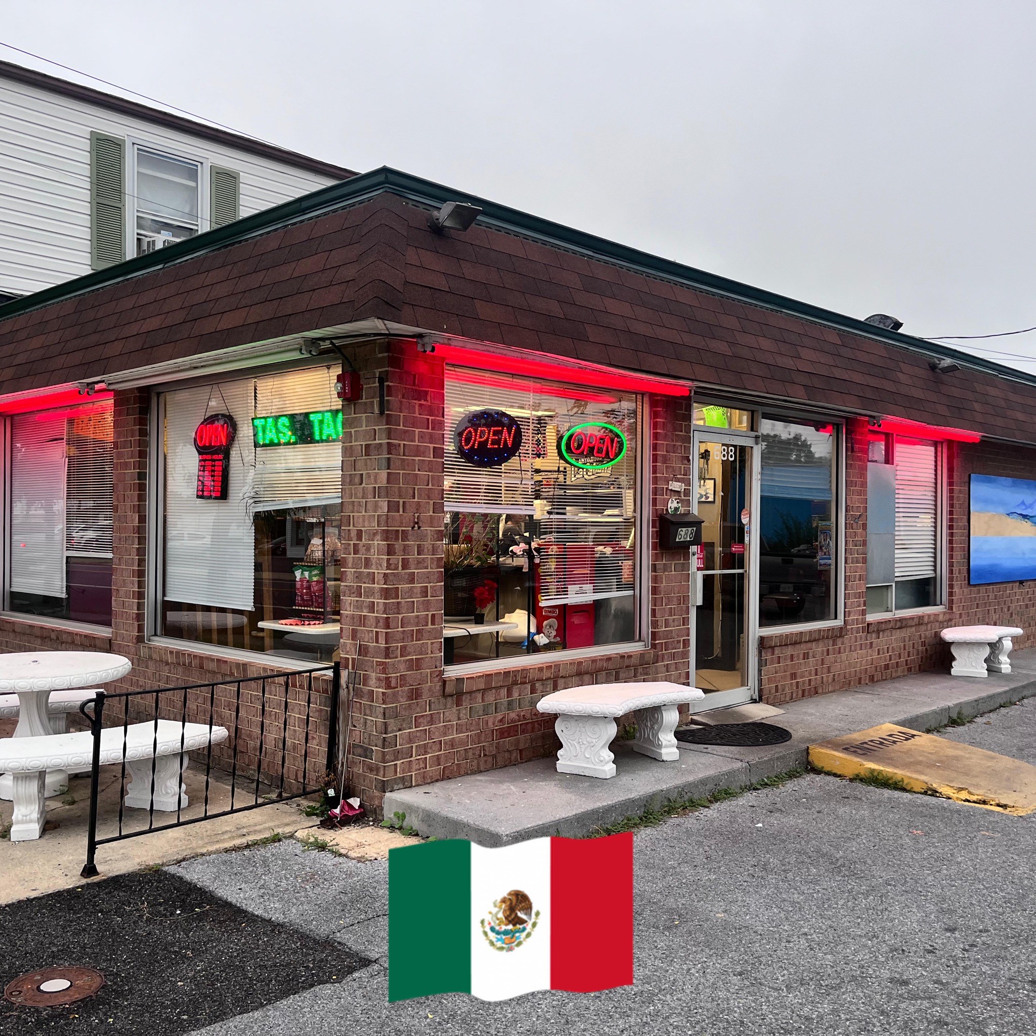 Antojitos Mexicanos Image