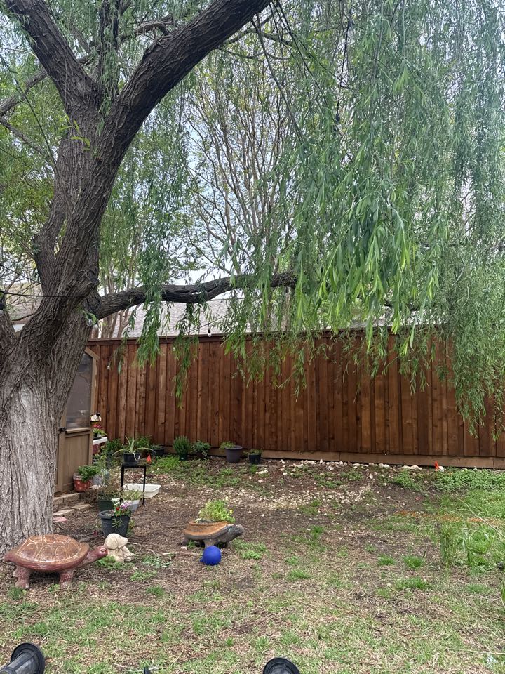 Top Rail Fence Fort Worth Image