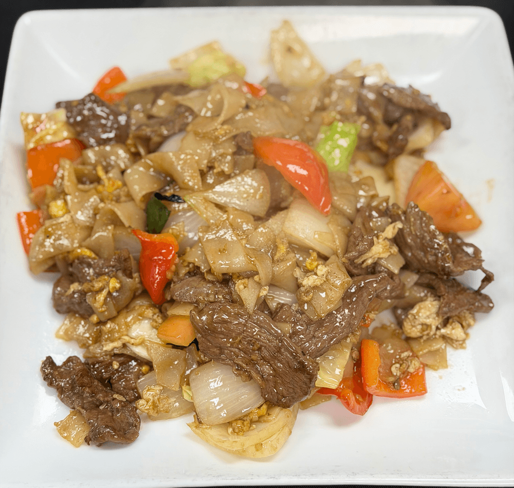 Pad Kee Mao (Drunken Chef’s Noodle)