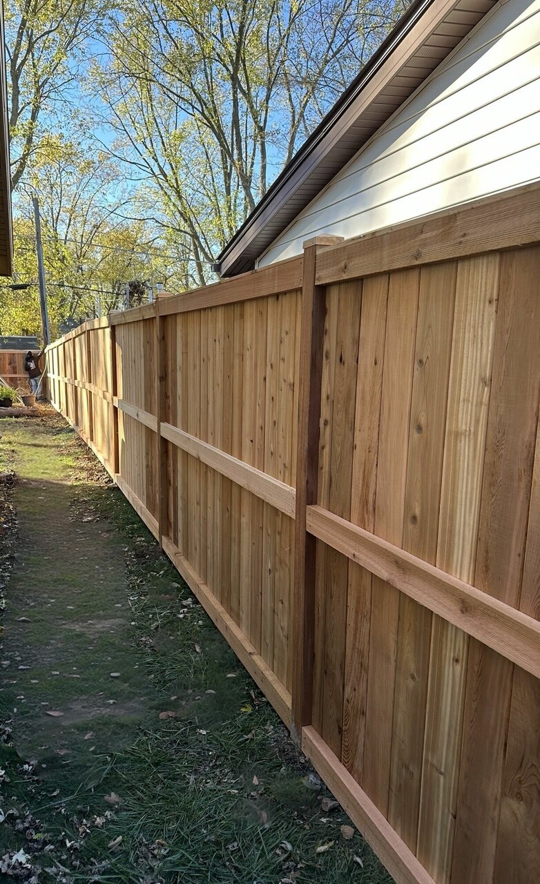 Top Rail Fence Naperville Image