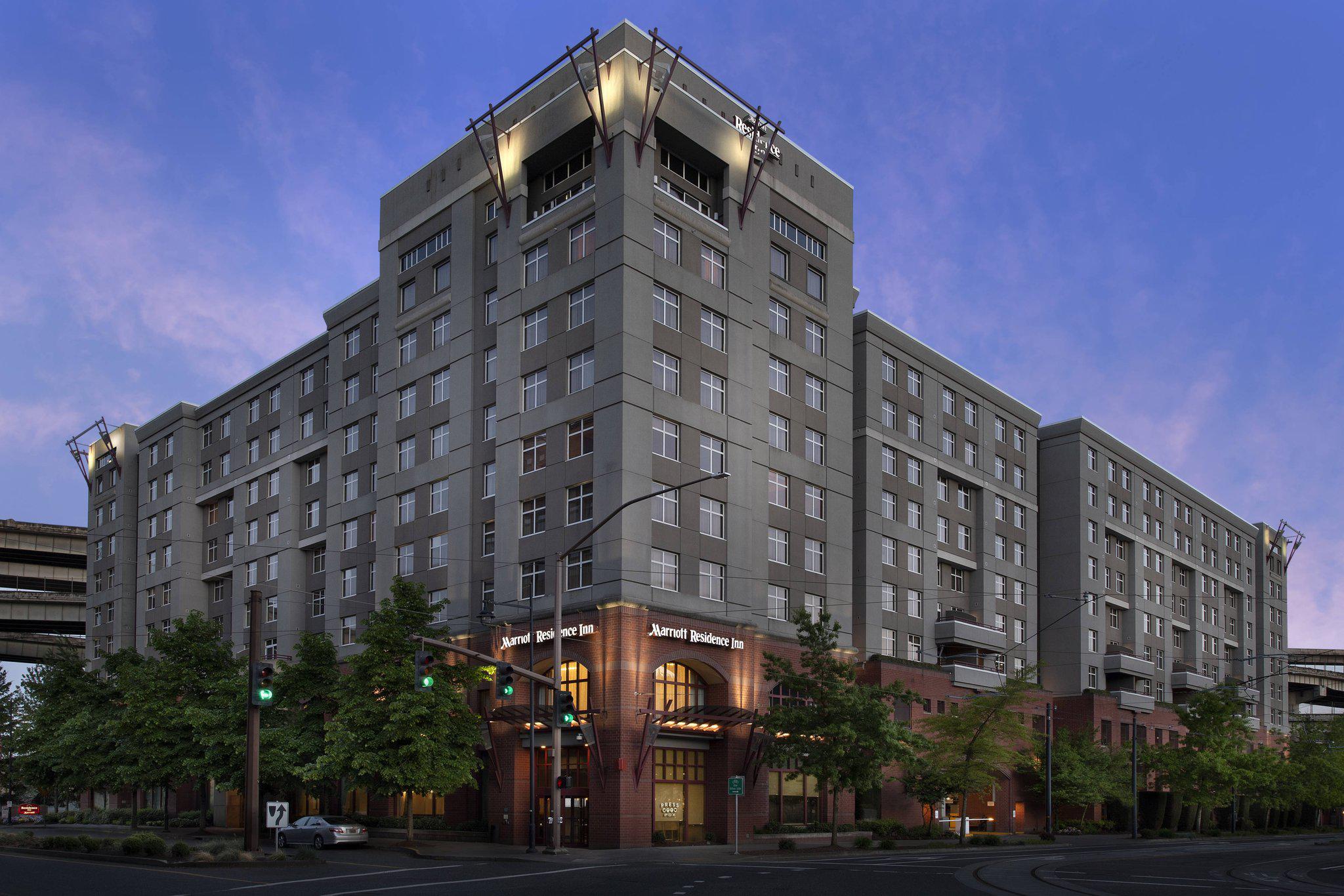 Residence Inn by Marriott Portland Downtown/RiverPlace Photo