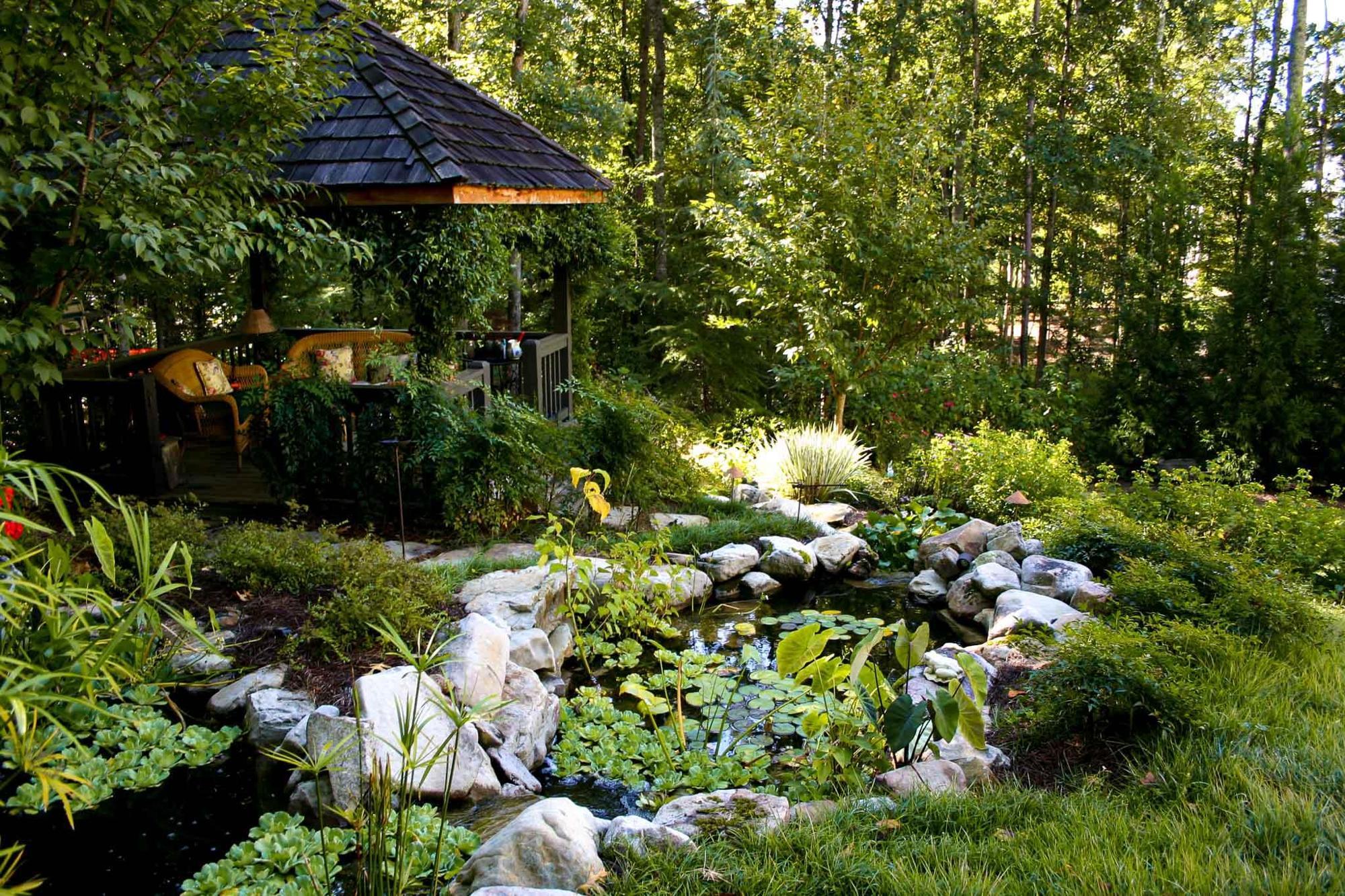 Outside Landscape Group Image