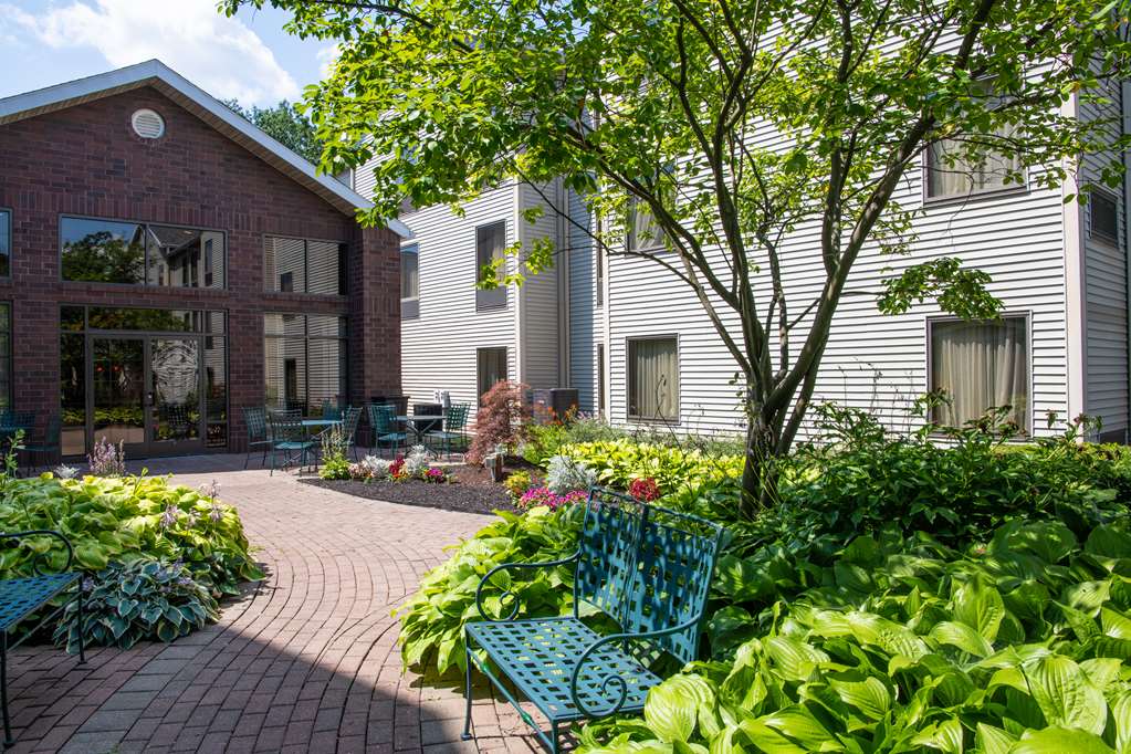 Hampton Inn & Suites Rochester/Victor Image