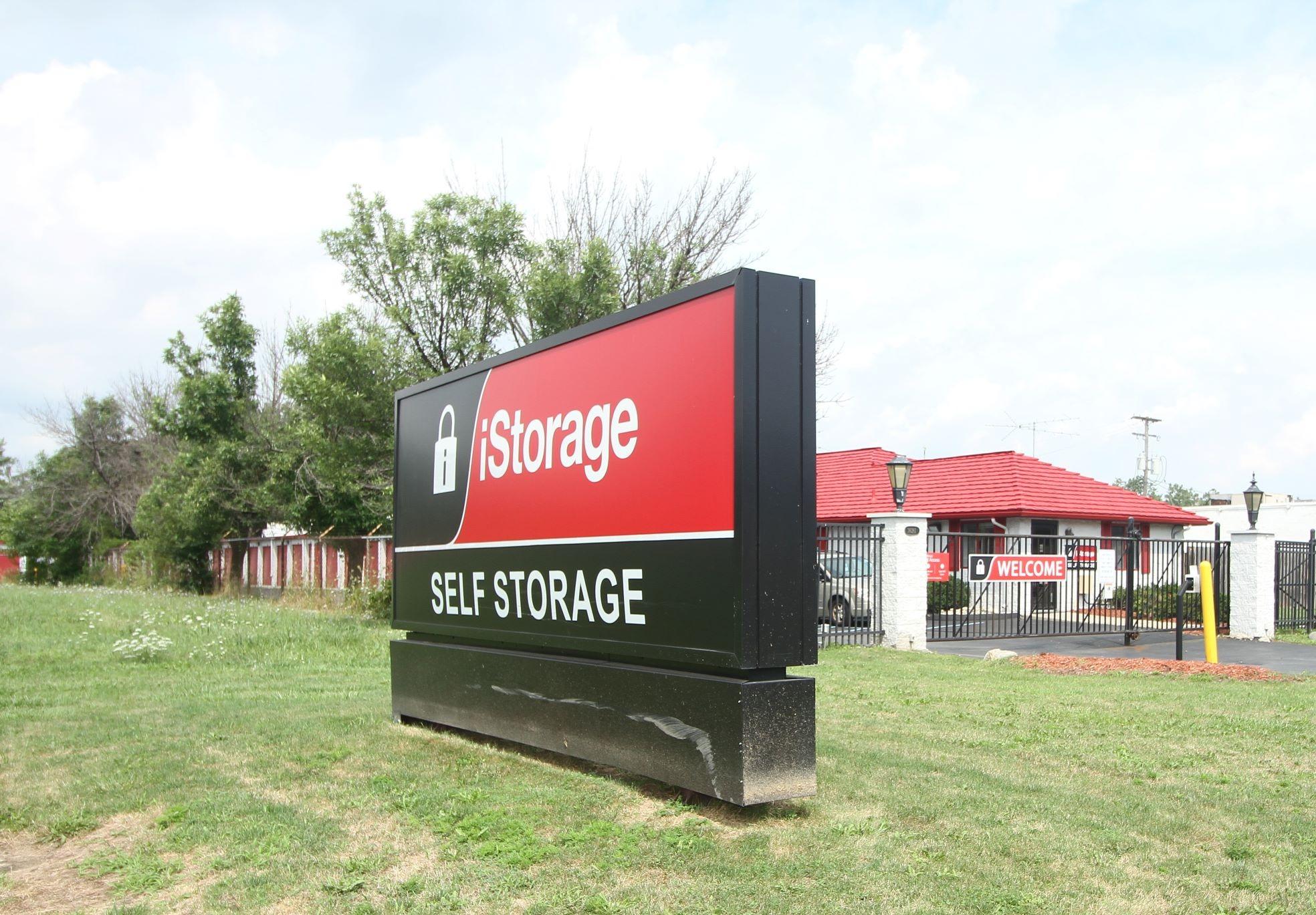 iStorage Self Storage Photo