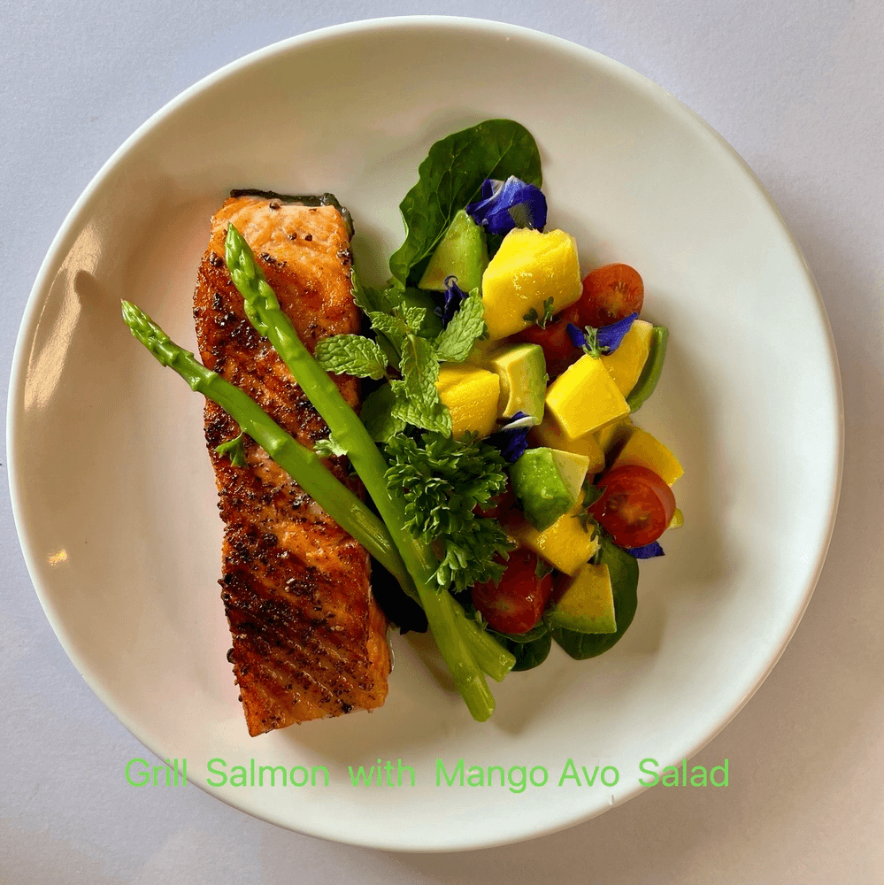 Grilled Salmon Mango Avocado Salad
