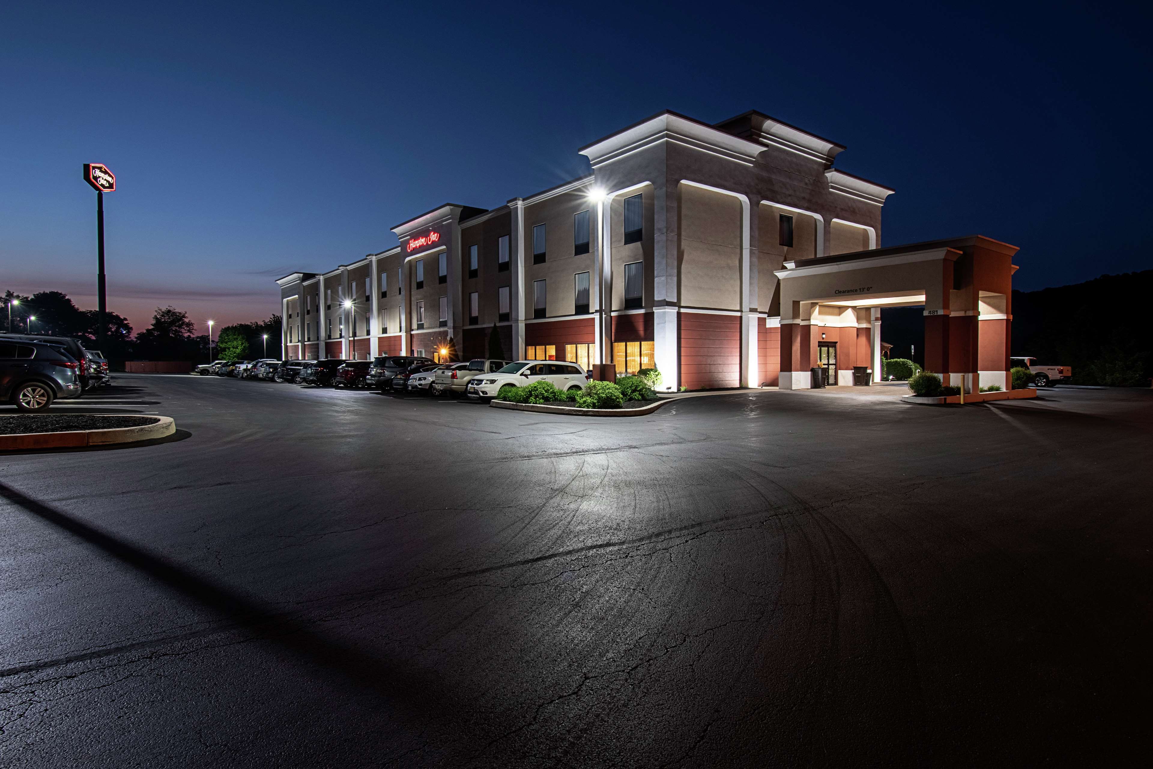 Hampton Inn Pine Grove, 481 Suedberg Rd, Pine Grove, PA, Hotels
