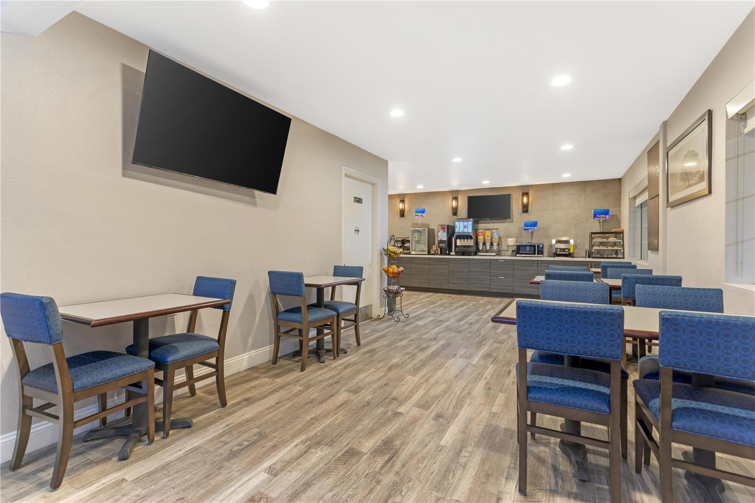 Best Western Kettleman City Inn & Suites Image
