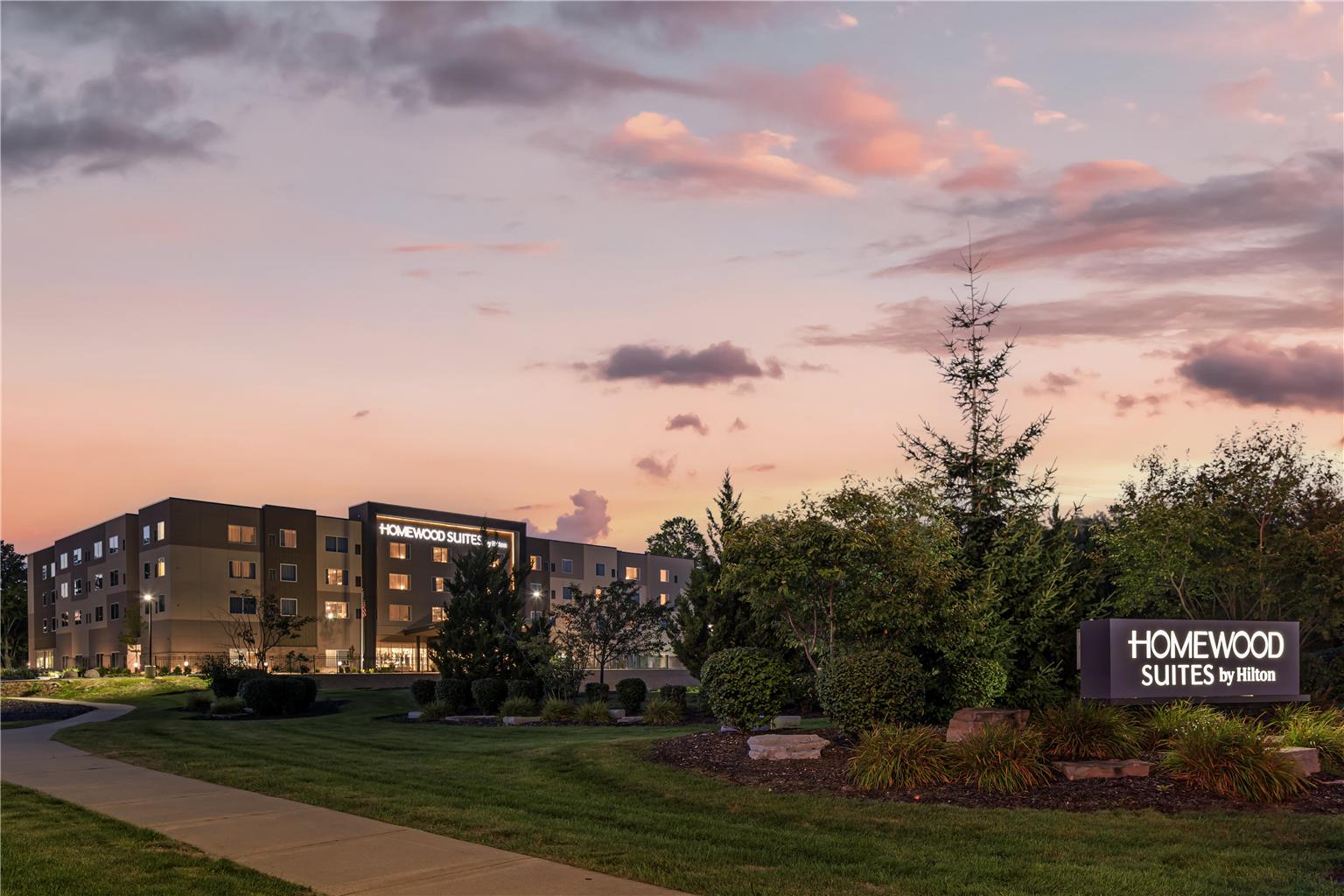 Homewood Suites by Hilton Walker Grand Rapids North Image