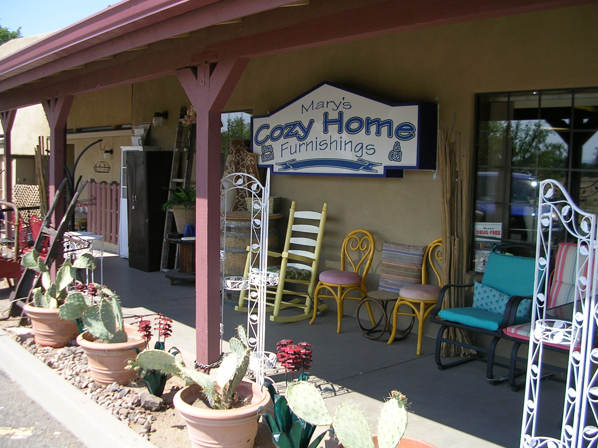 Mary's Cozy Home Furnishings in Chino Valley, AZ - (928) 636-7...