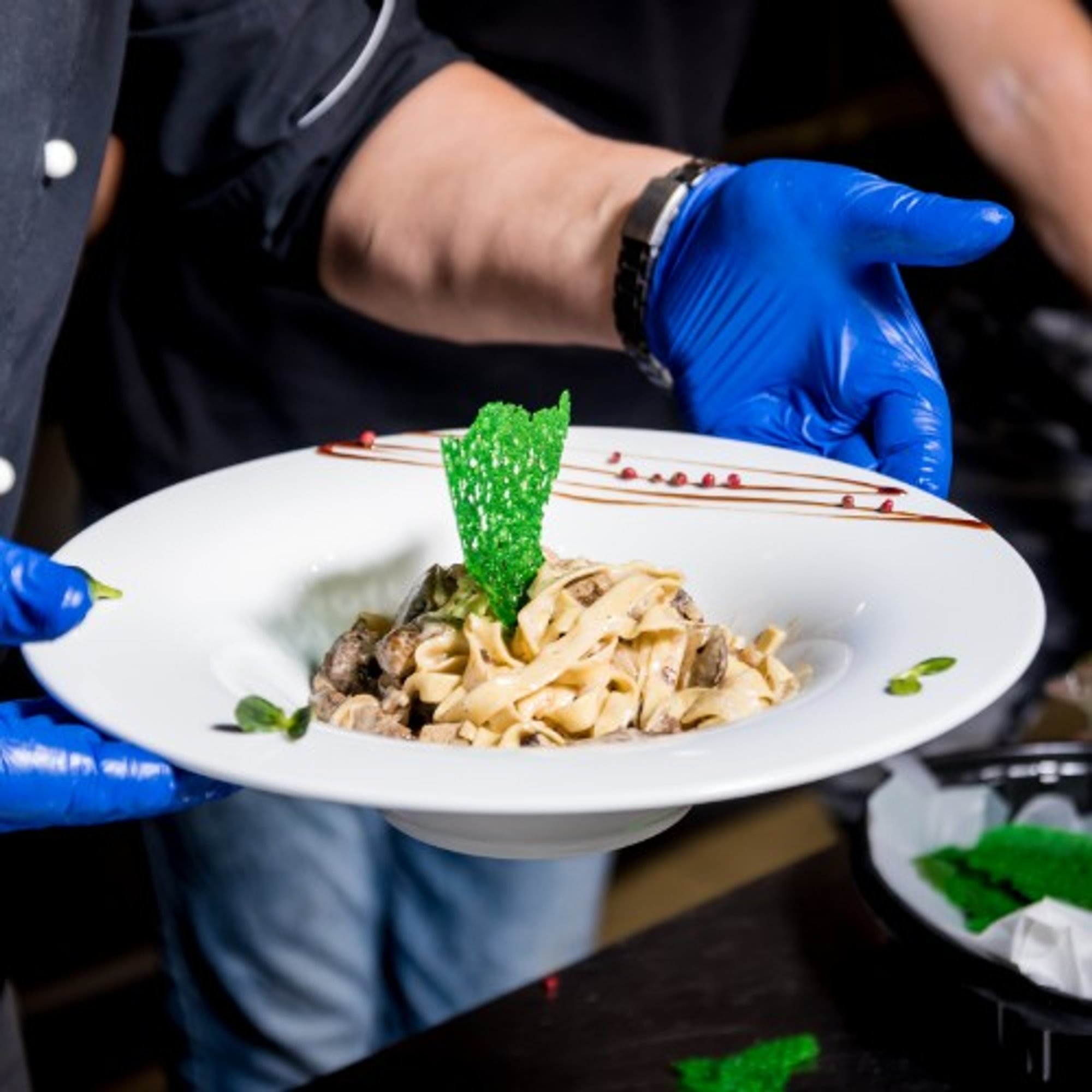Pasta with Mushroom Sauce