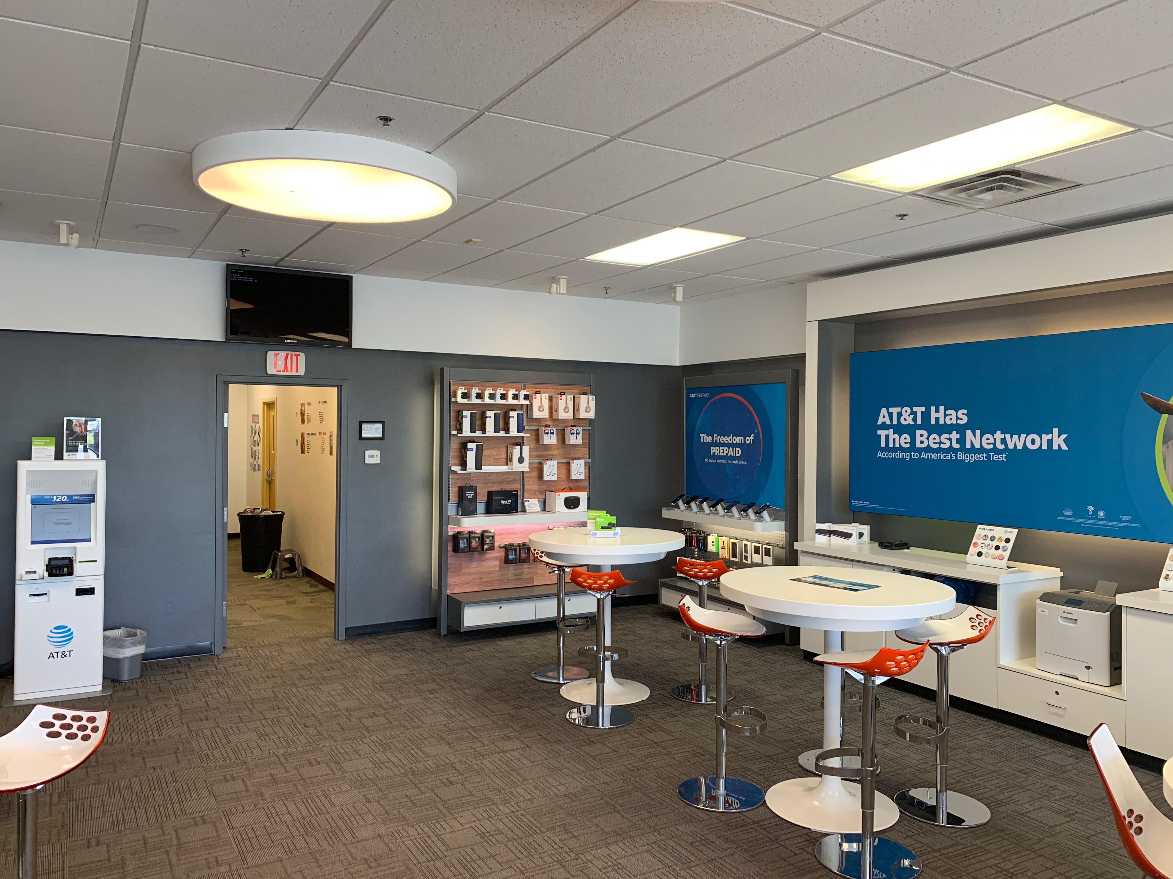 AT&T Store Photo