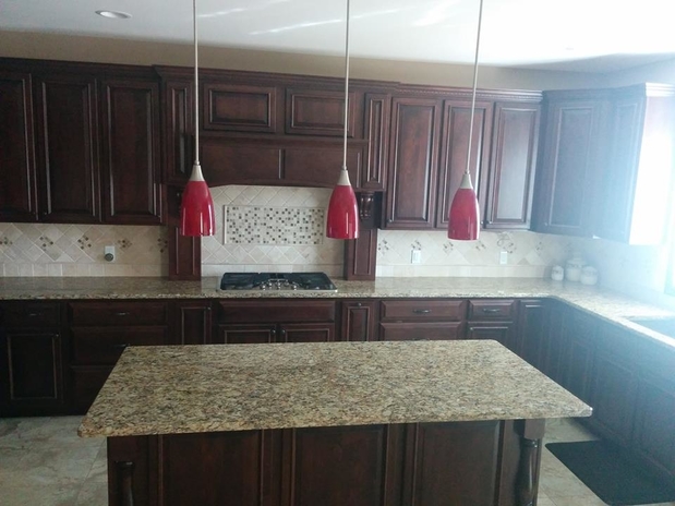 Images Q Stone INC.