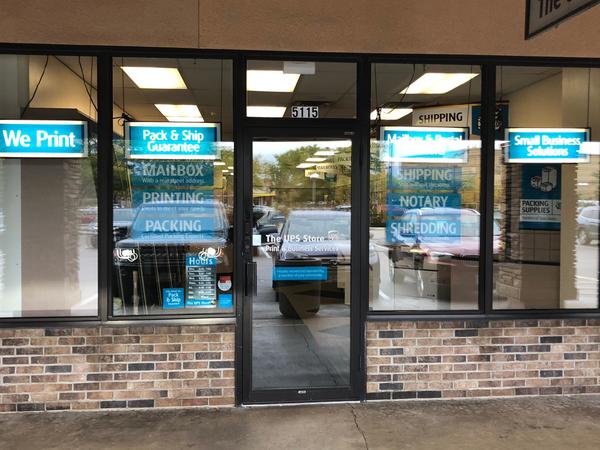 entrance to the ups store at 5115 Excelsior Blvd