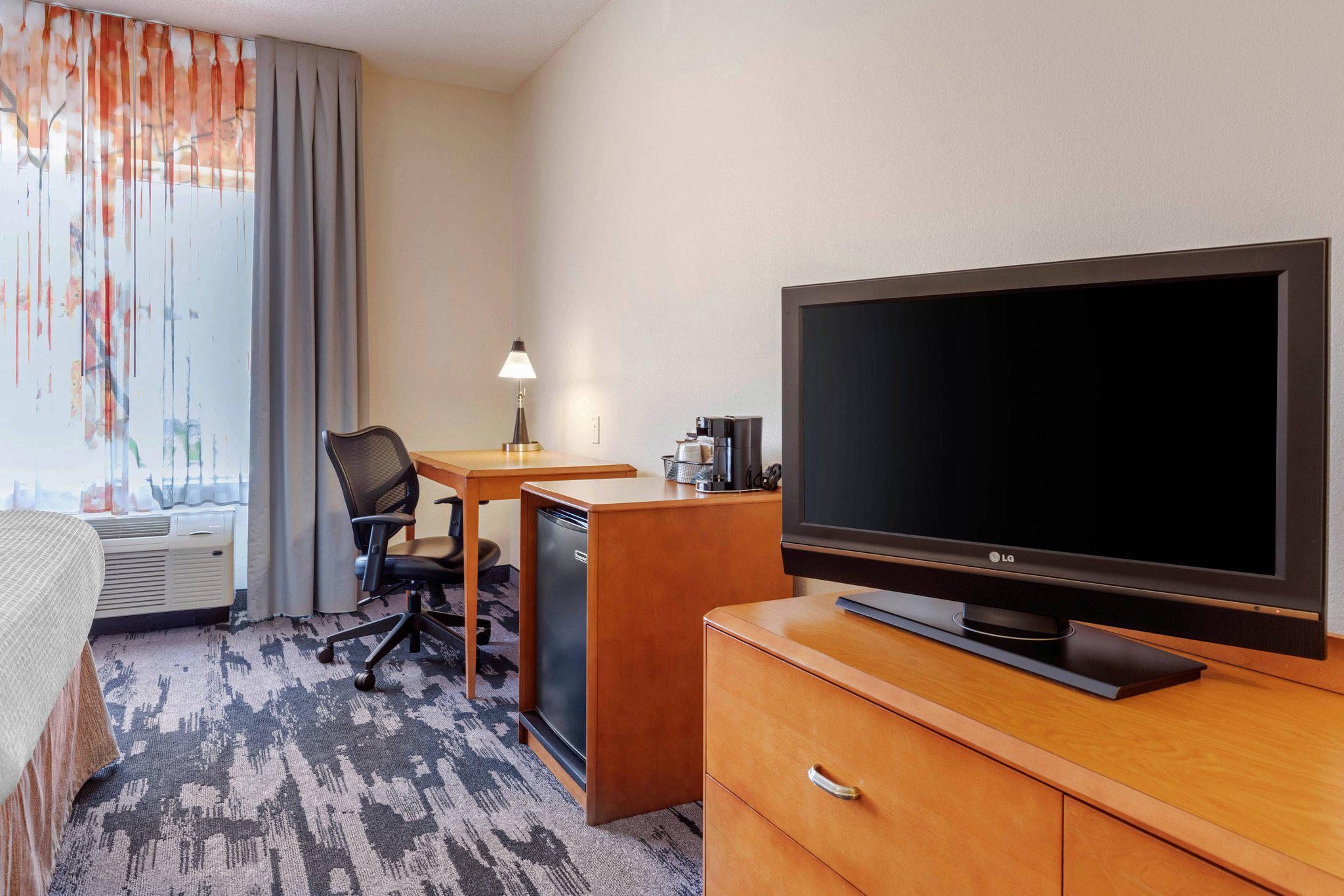 Fairfield Inn & Suites by Marriott Rockford Photo