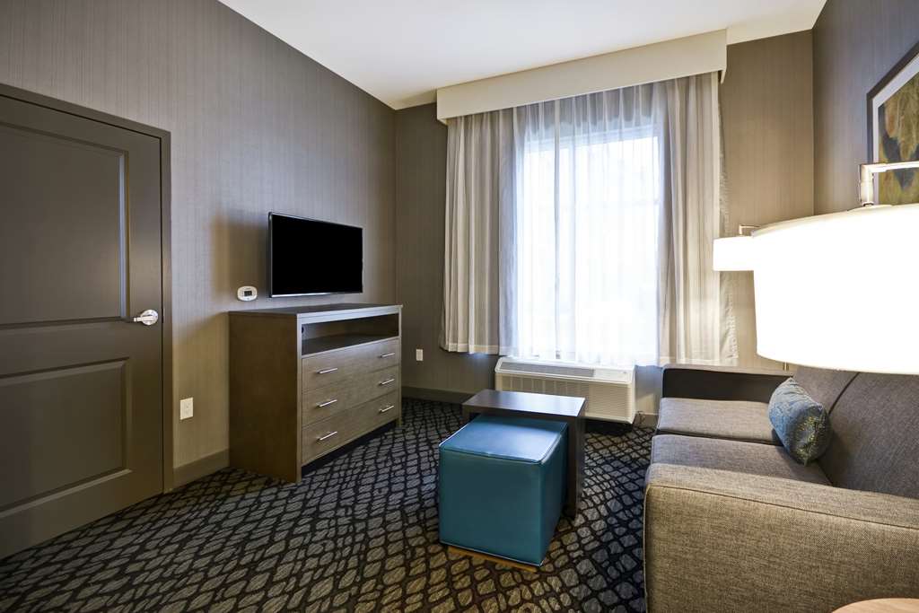 Homewood Suites by Hilton Warren Detroit Image