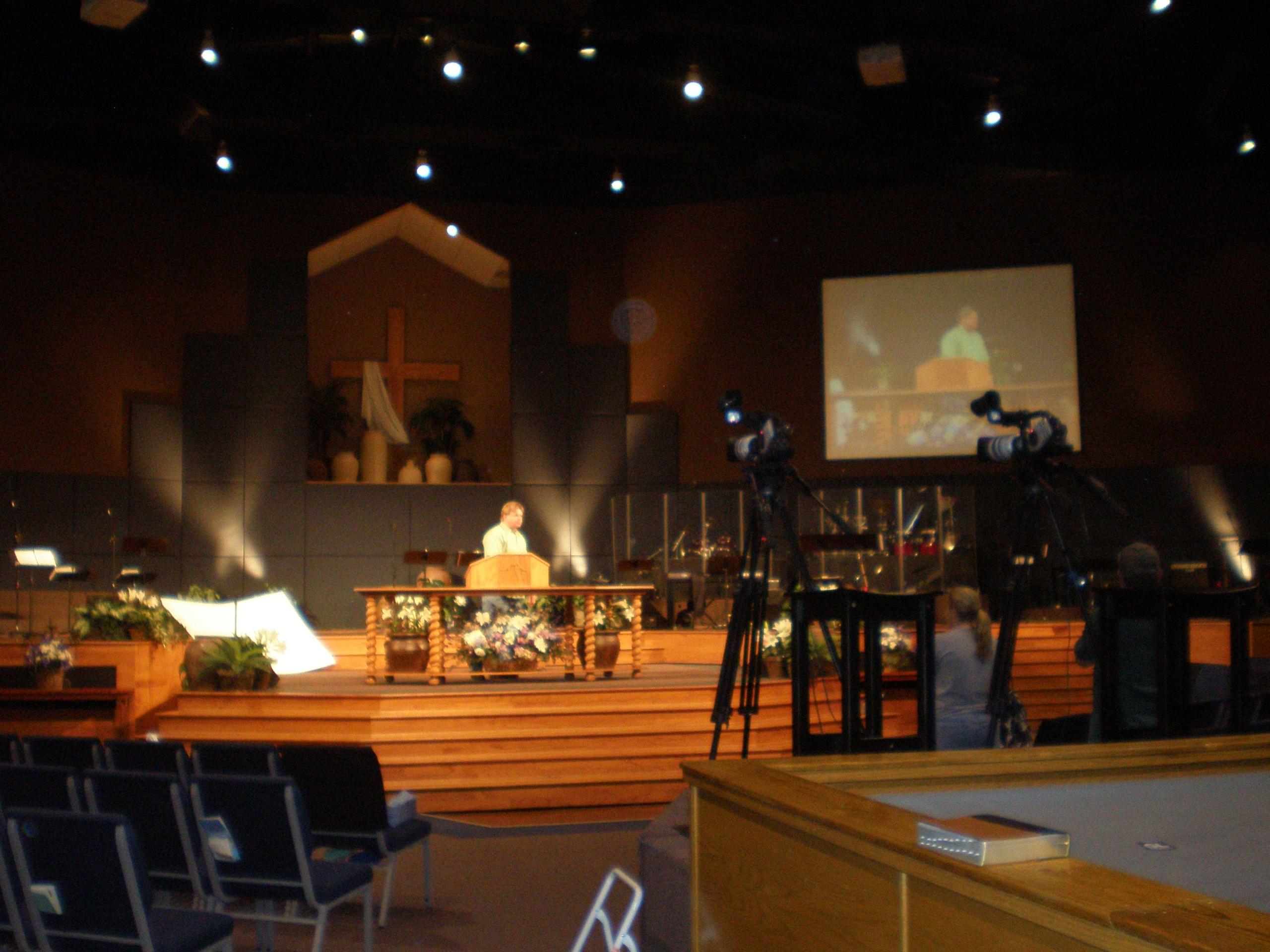 Audio Visual Network Logo