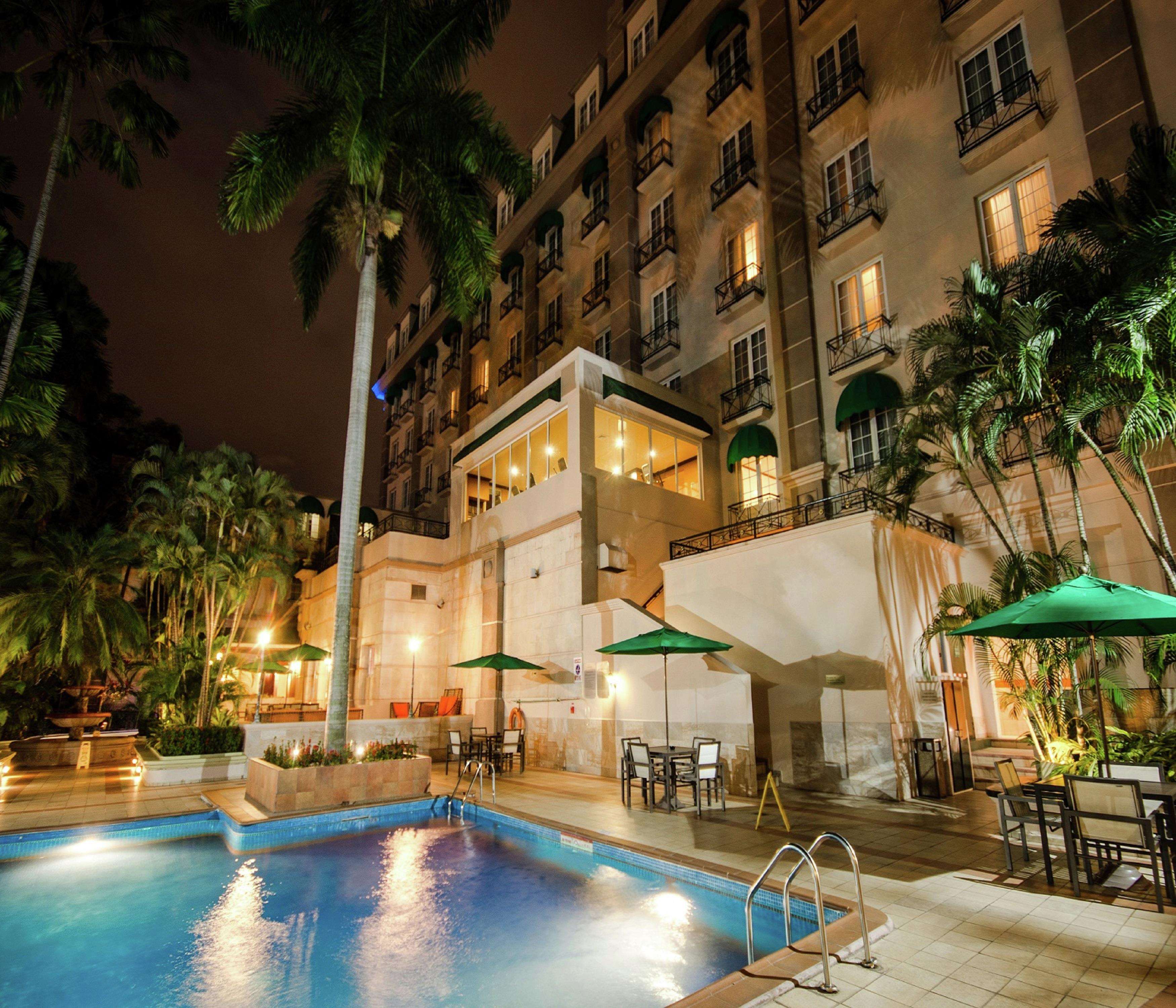 Hotels In Honduras; HILTON PRINCESS SAN PEDRO SULA