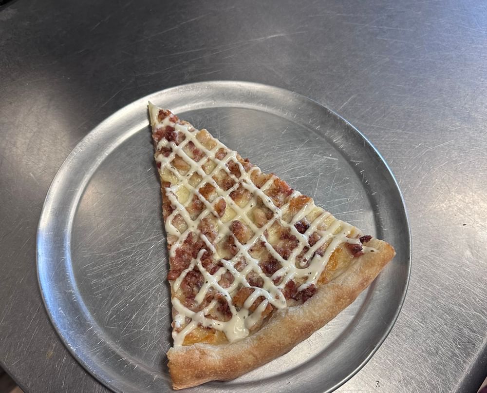 Chicken, Bacon & Ranch Pizza (Gourmet)
