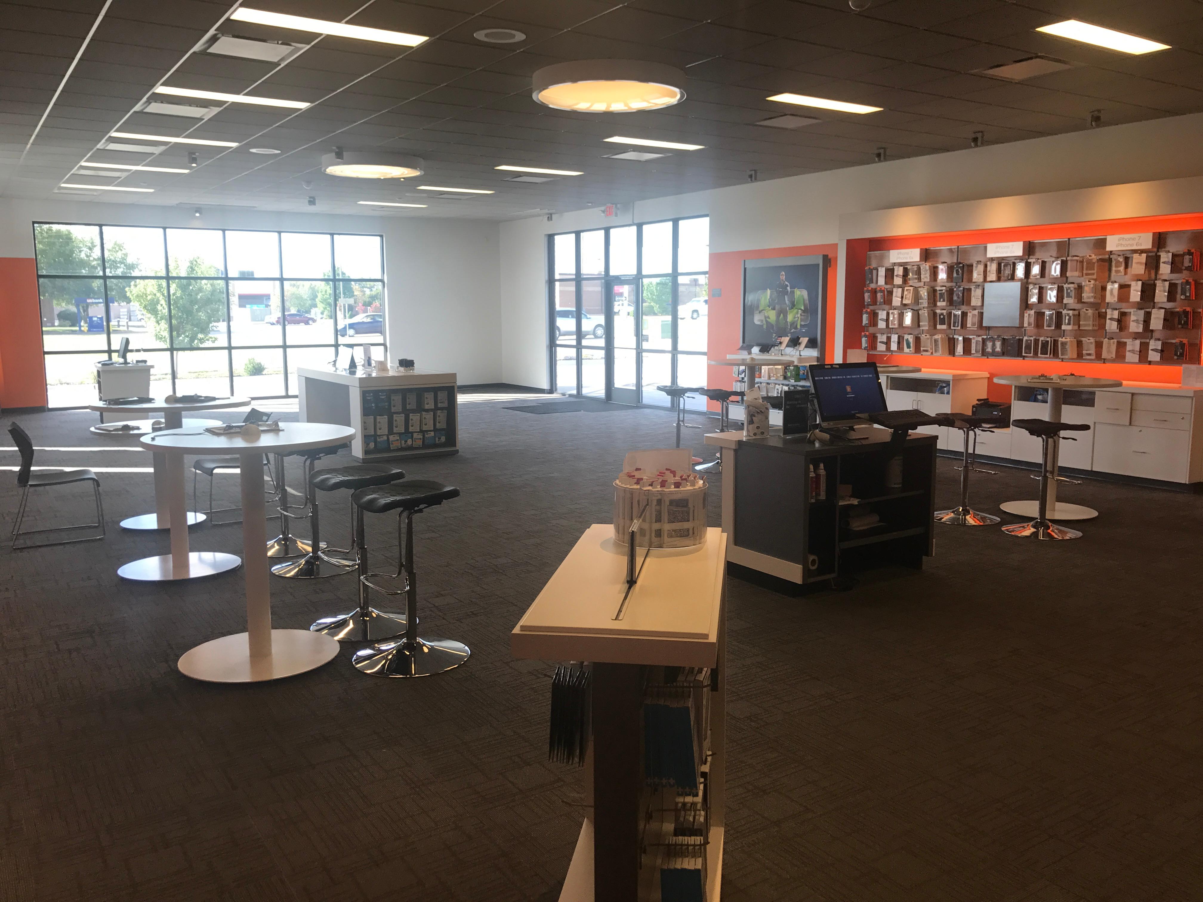 AT&T Store Photo