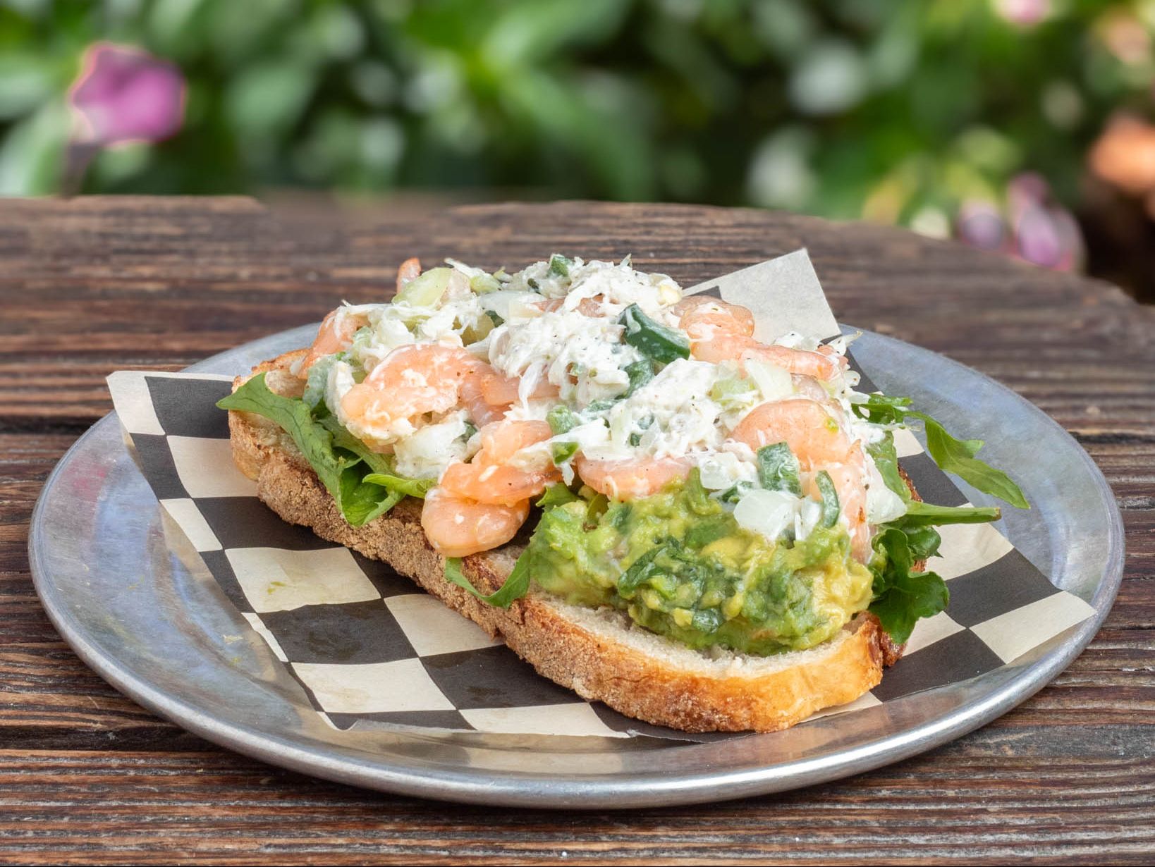 Shrimp & Crab Meat Salad Slicer