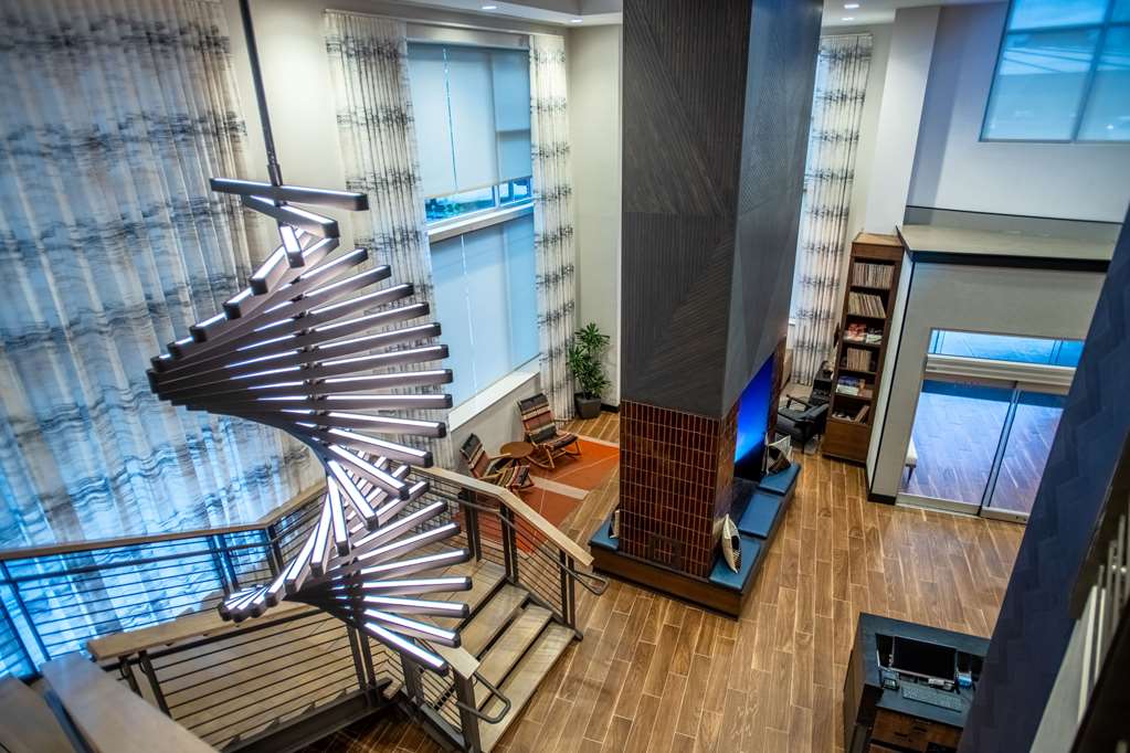 DoubleTree by Hilton Asheville Downtown Image