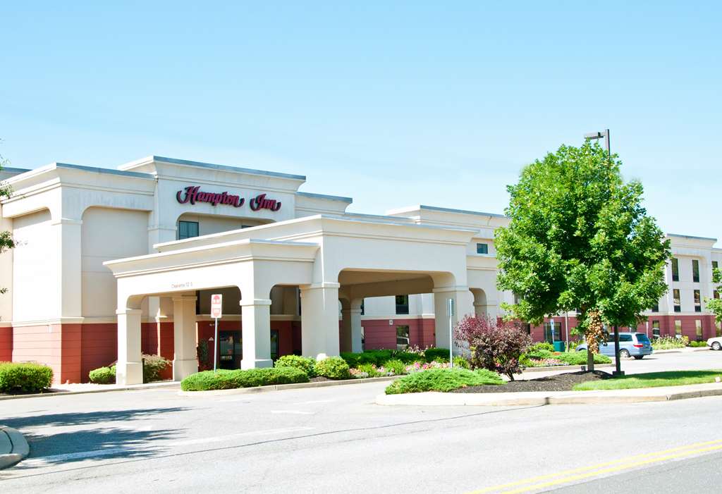 Hampton Inn East Windsor Image