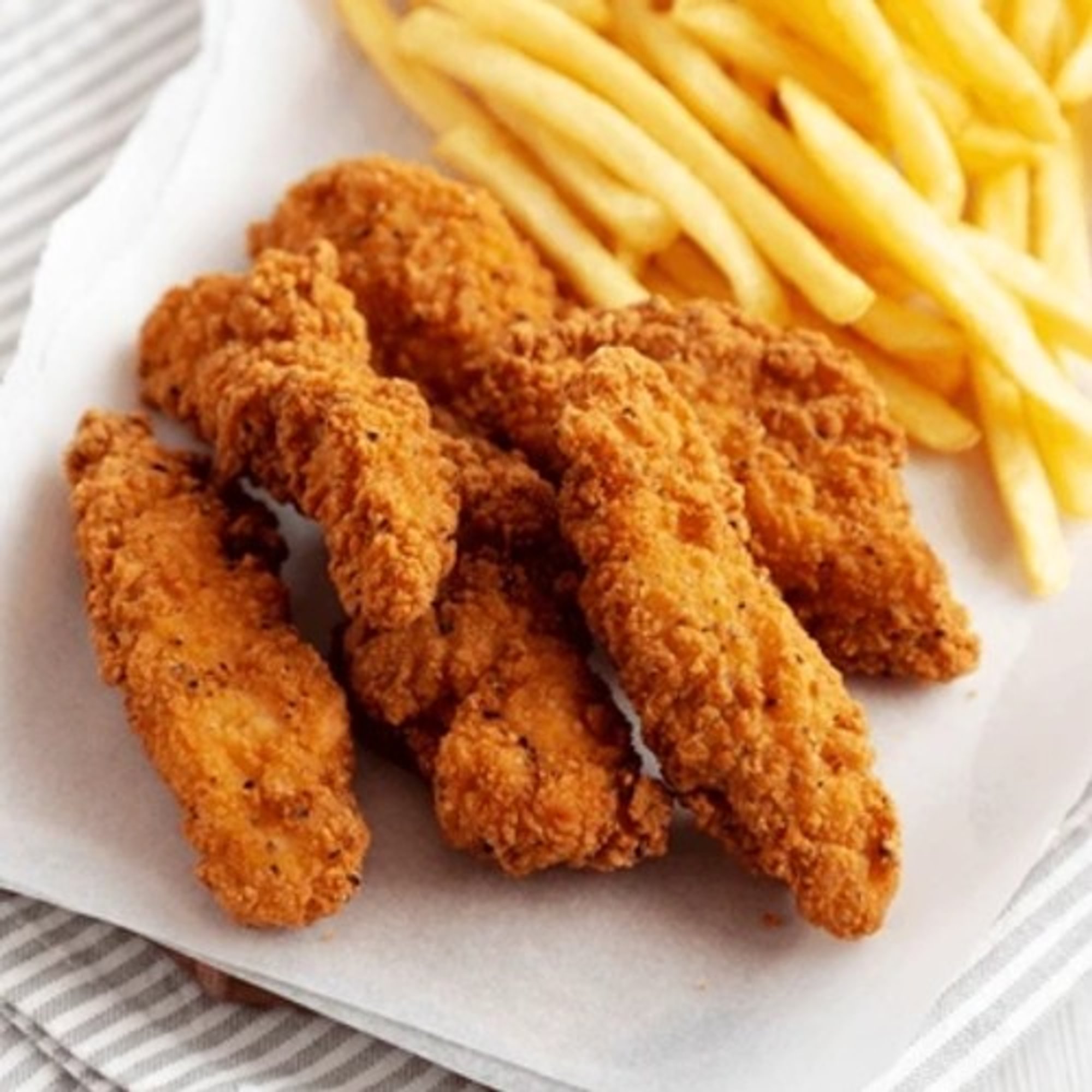 Kid’s 2-pc Chicken Tender Me