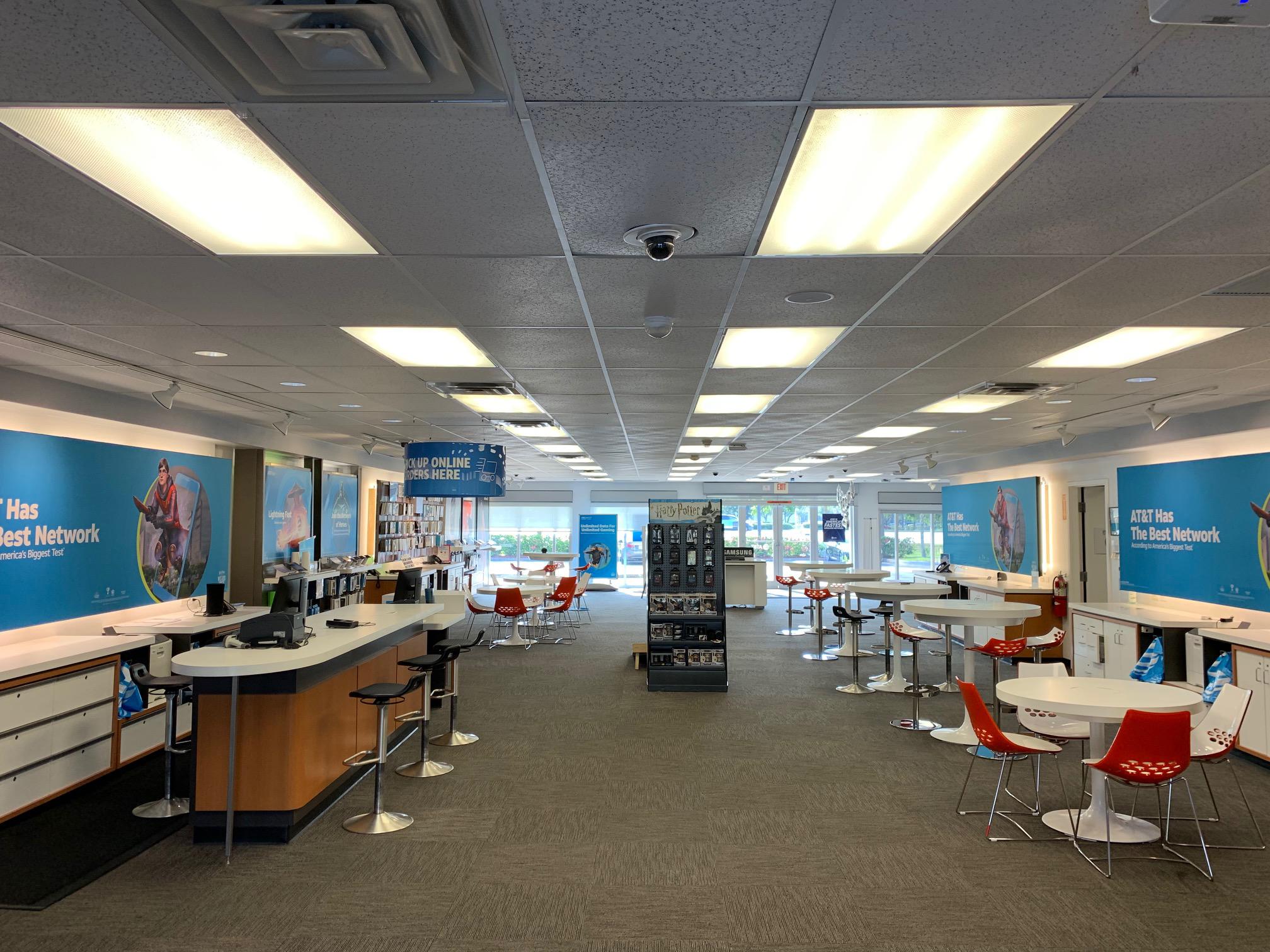 AT&T Store Photo