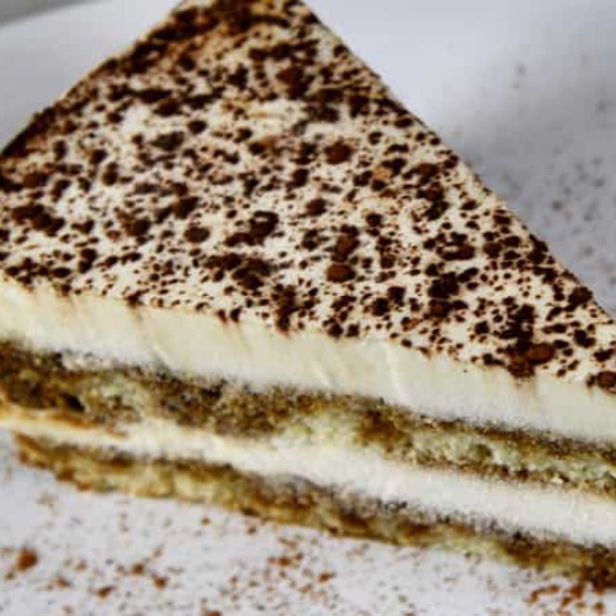Tiramisu Cake