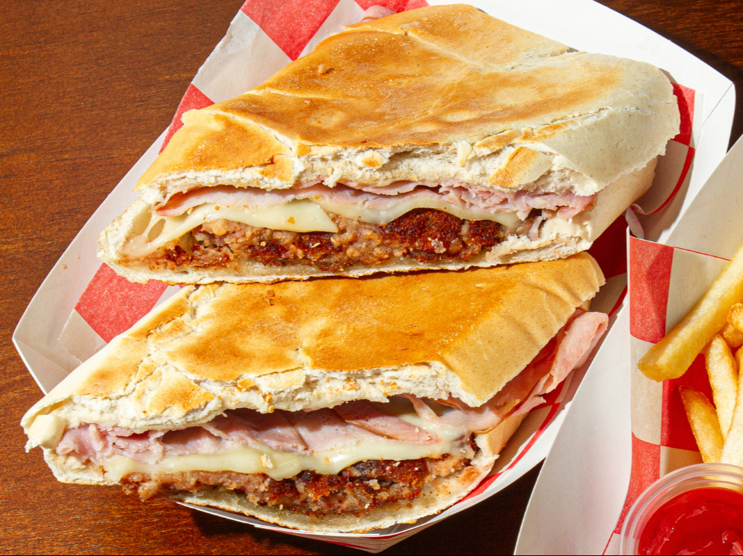 Pan con Croqueta