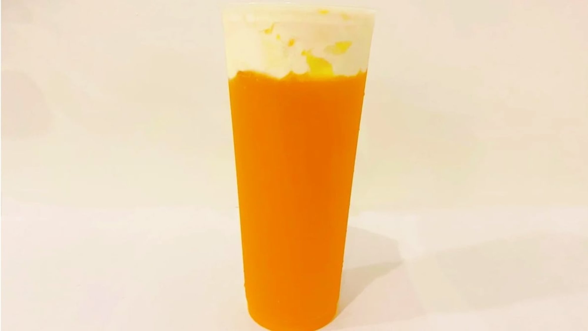 Passion fruit yogurt tea