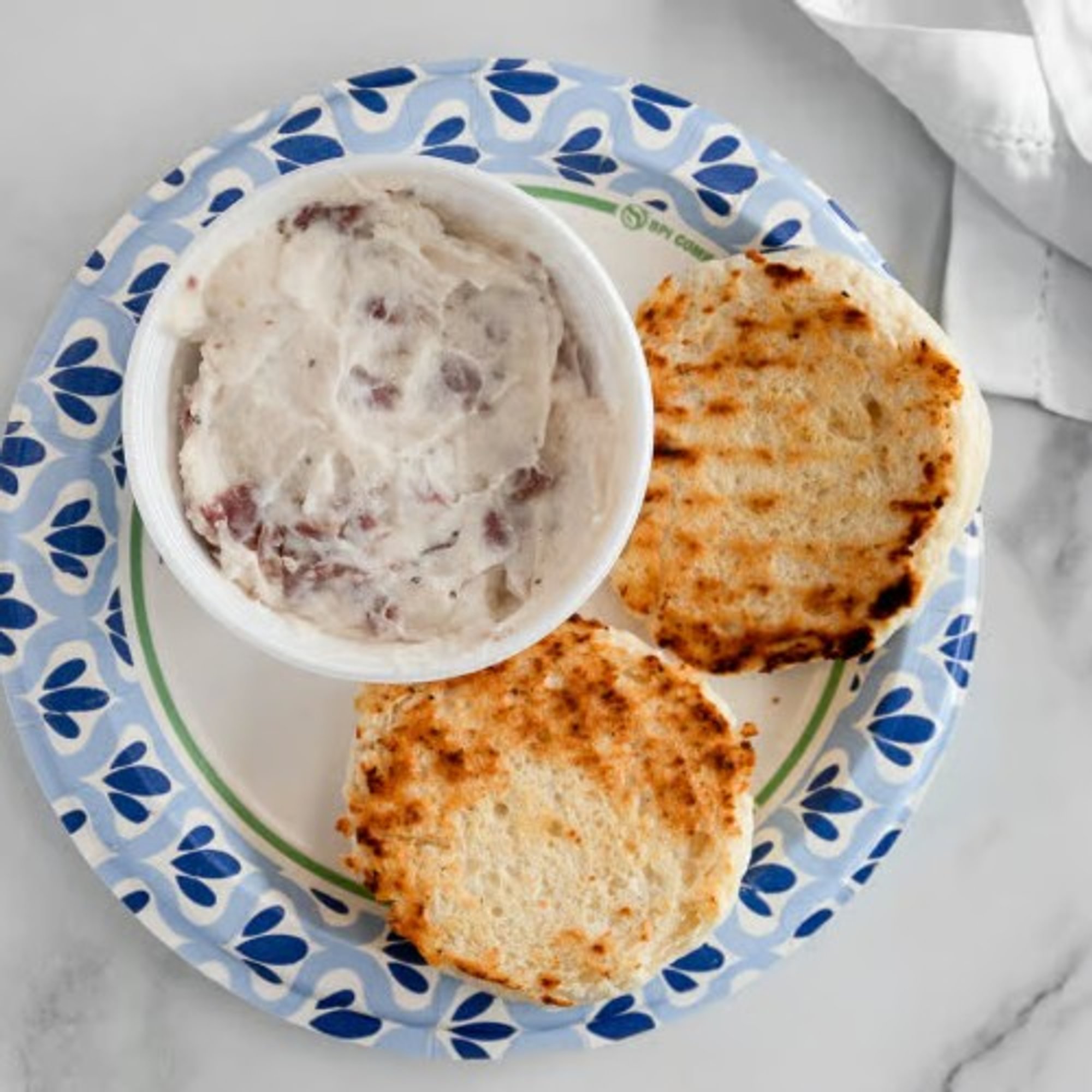 Biscuit and Gravy