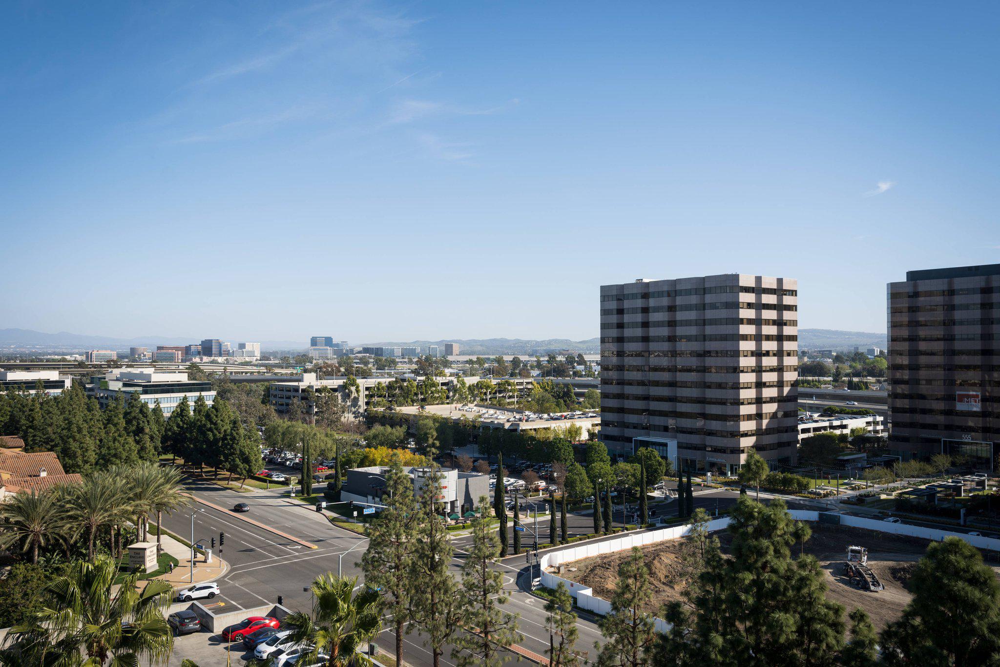 Costa Mesa Marriott Photo