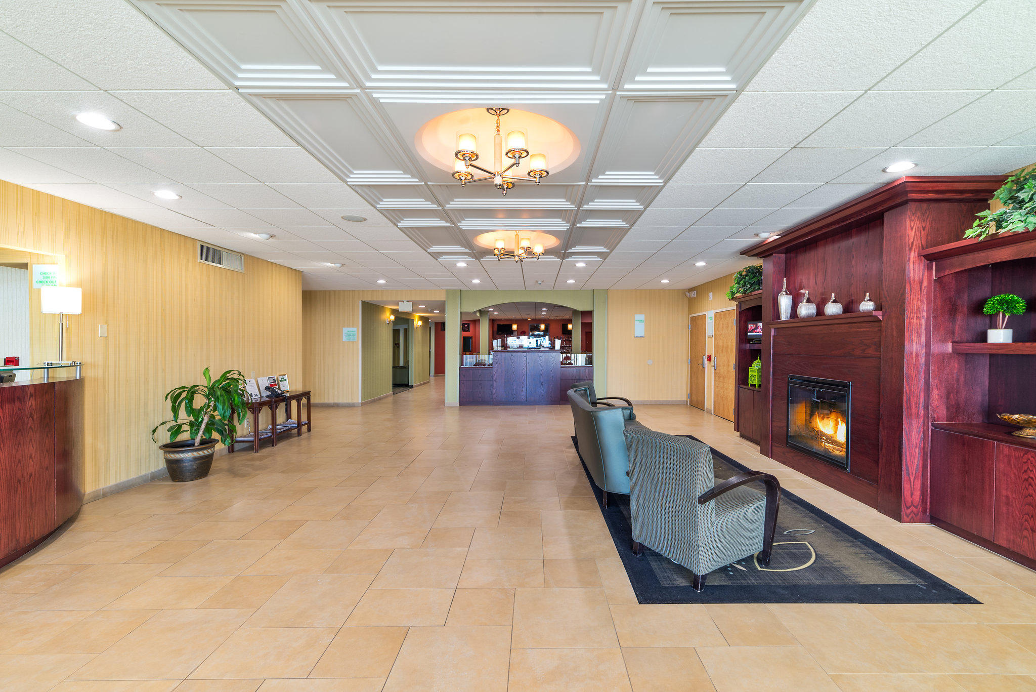 Holiday Inn Plattsburgh (Adirondack Area) Photo