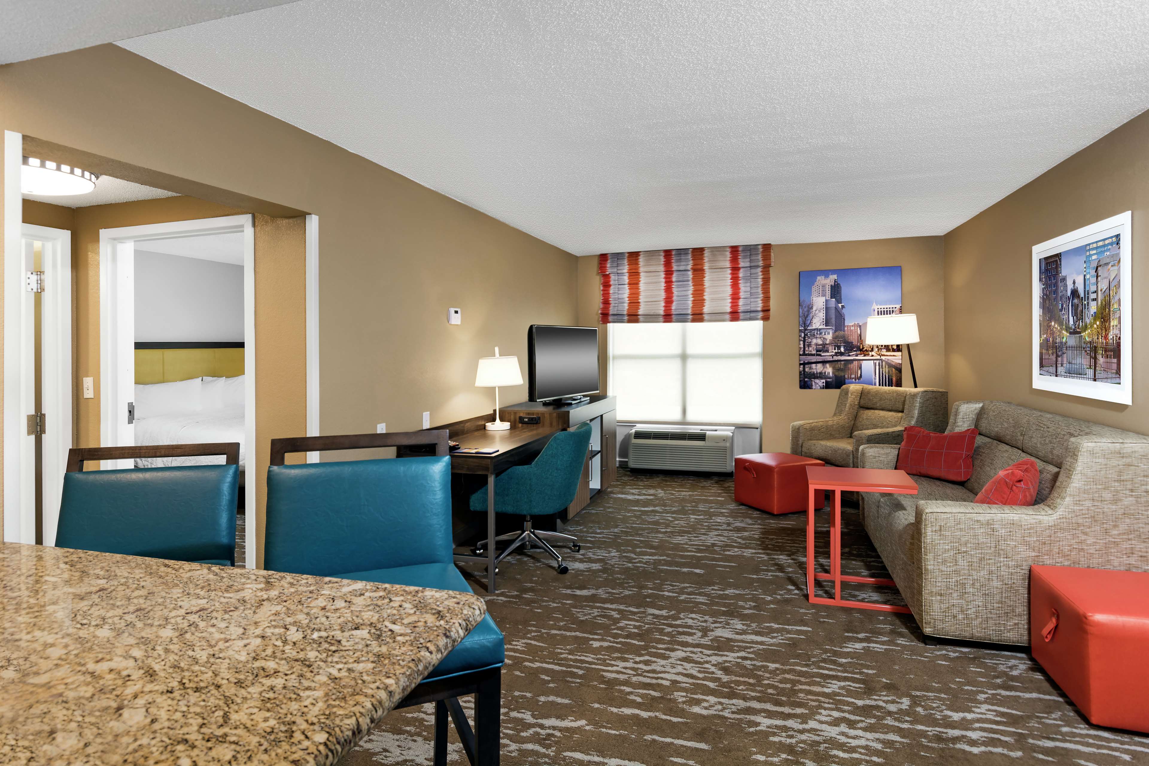 Hampton Inn & Suites Raleigh/Cary I-40 (PNC Arena) Photo