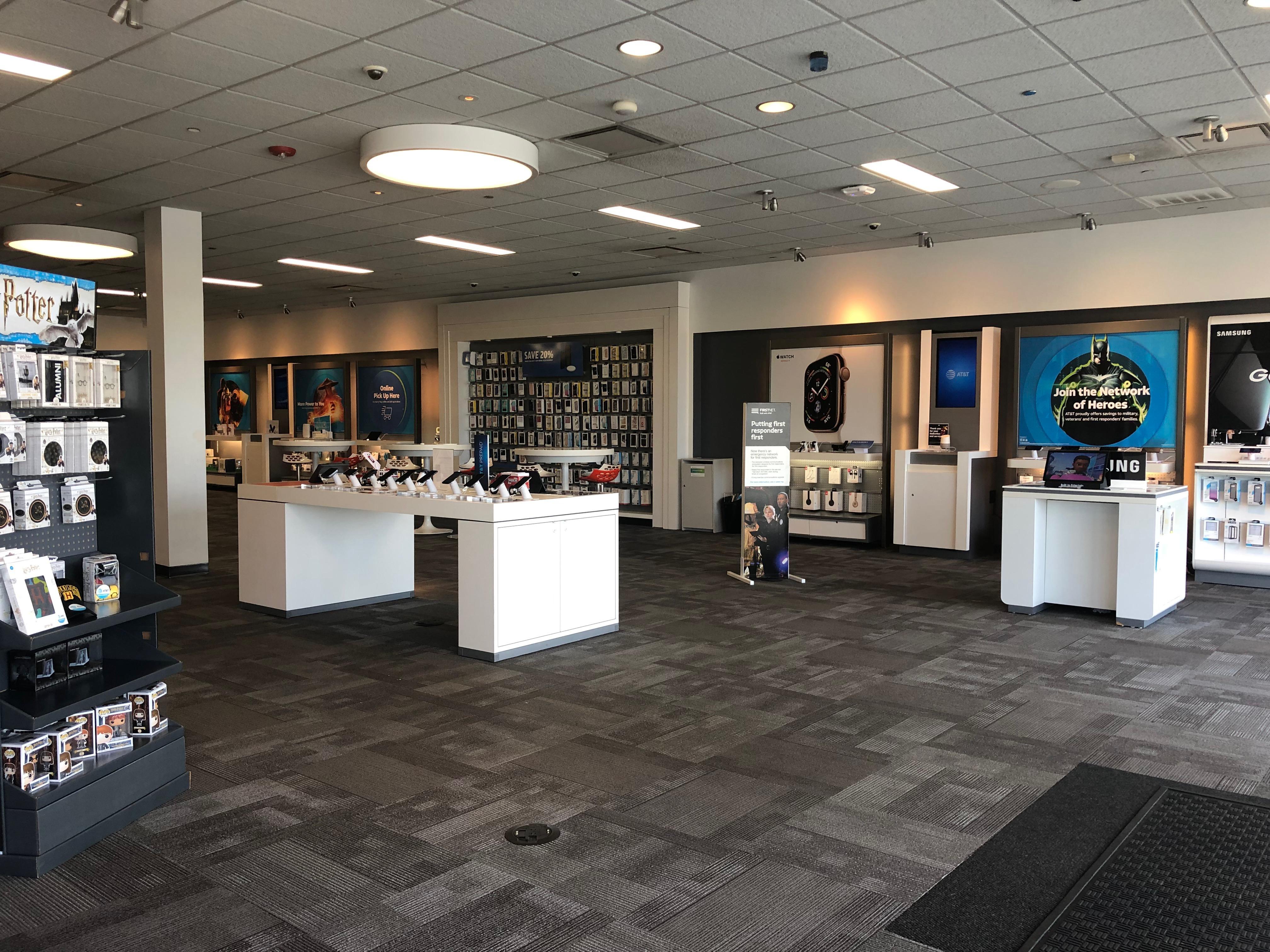 AT&T Store Photo