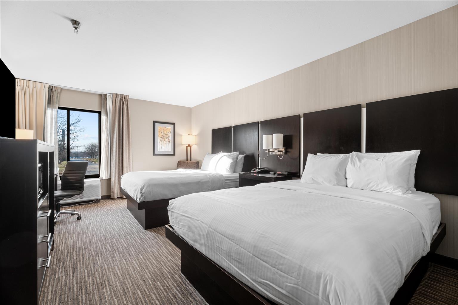 Best Western Courtview Hotel Image