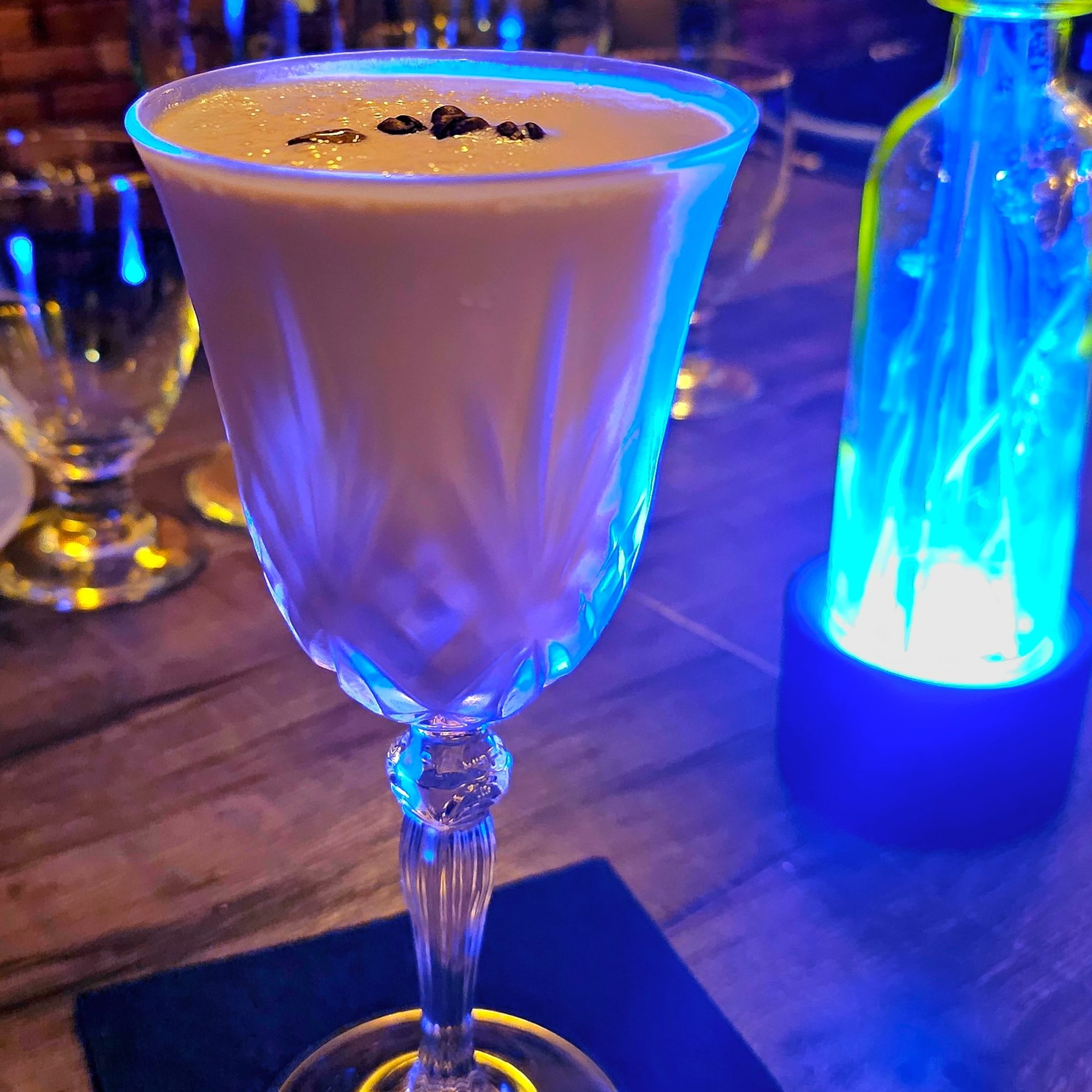 Monti Almond Espresso
