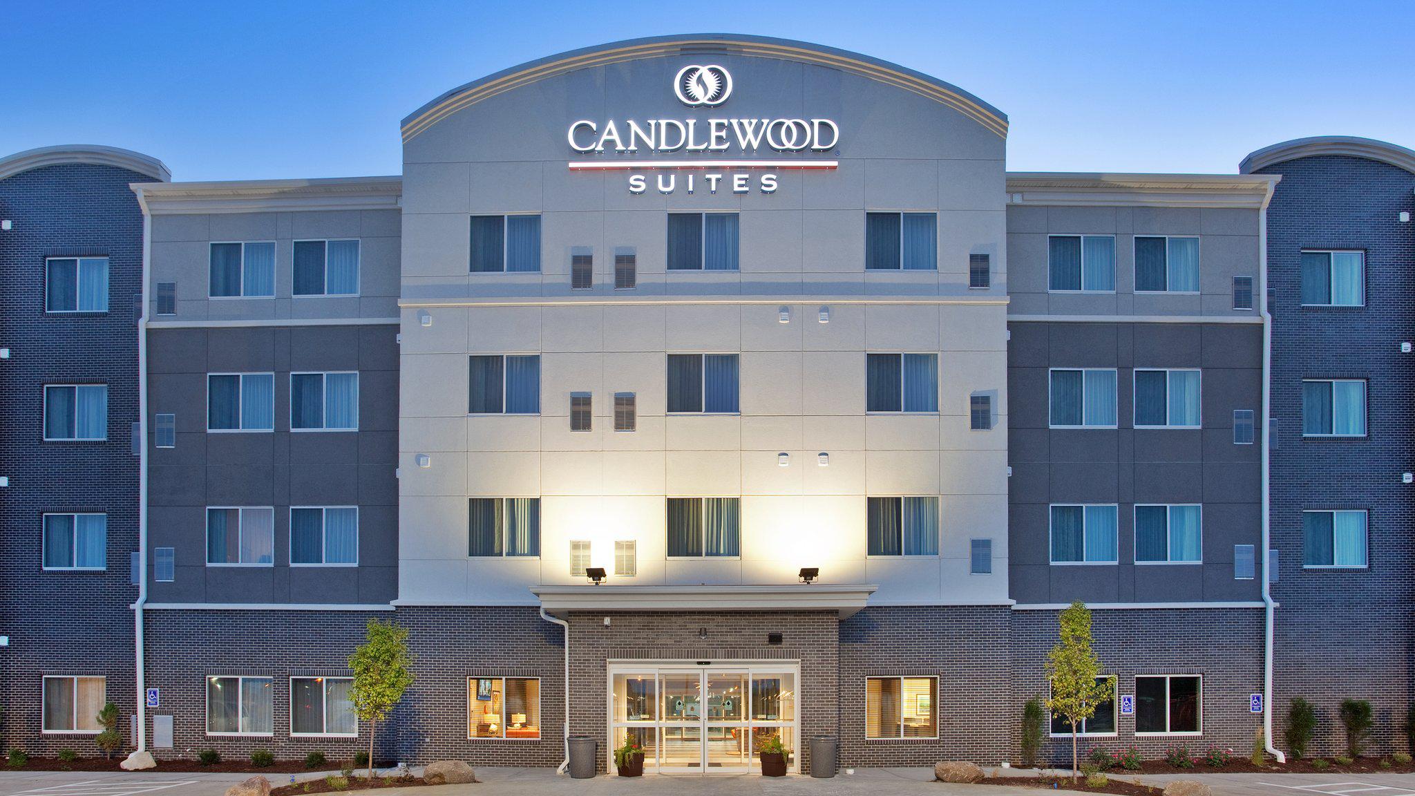 Candlewood Suites Kearney Photo