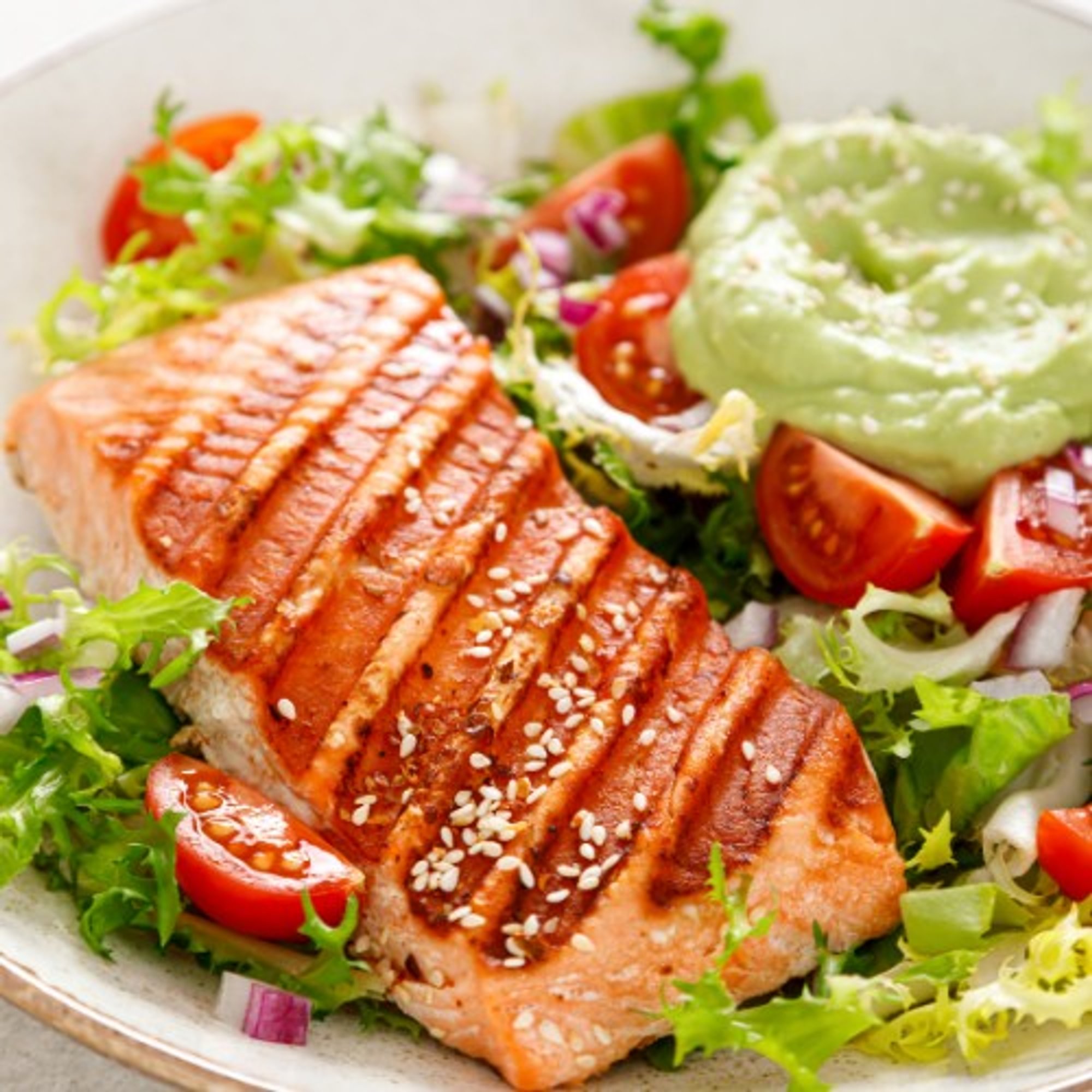 Grilled Salmon Salad