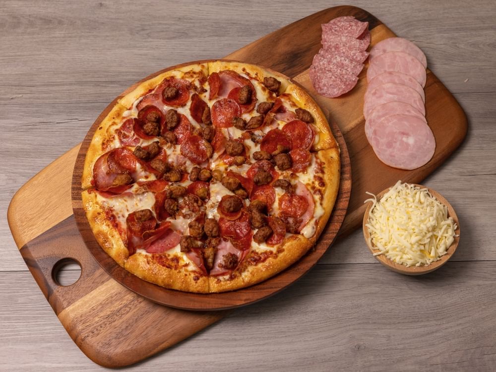 Medium Meat lovers Pizza