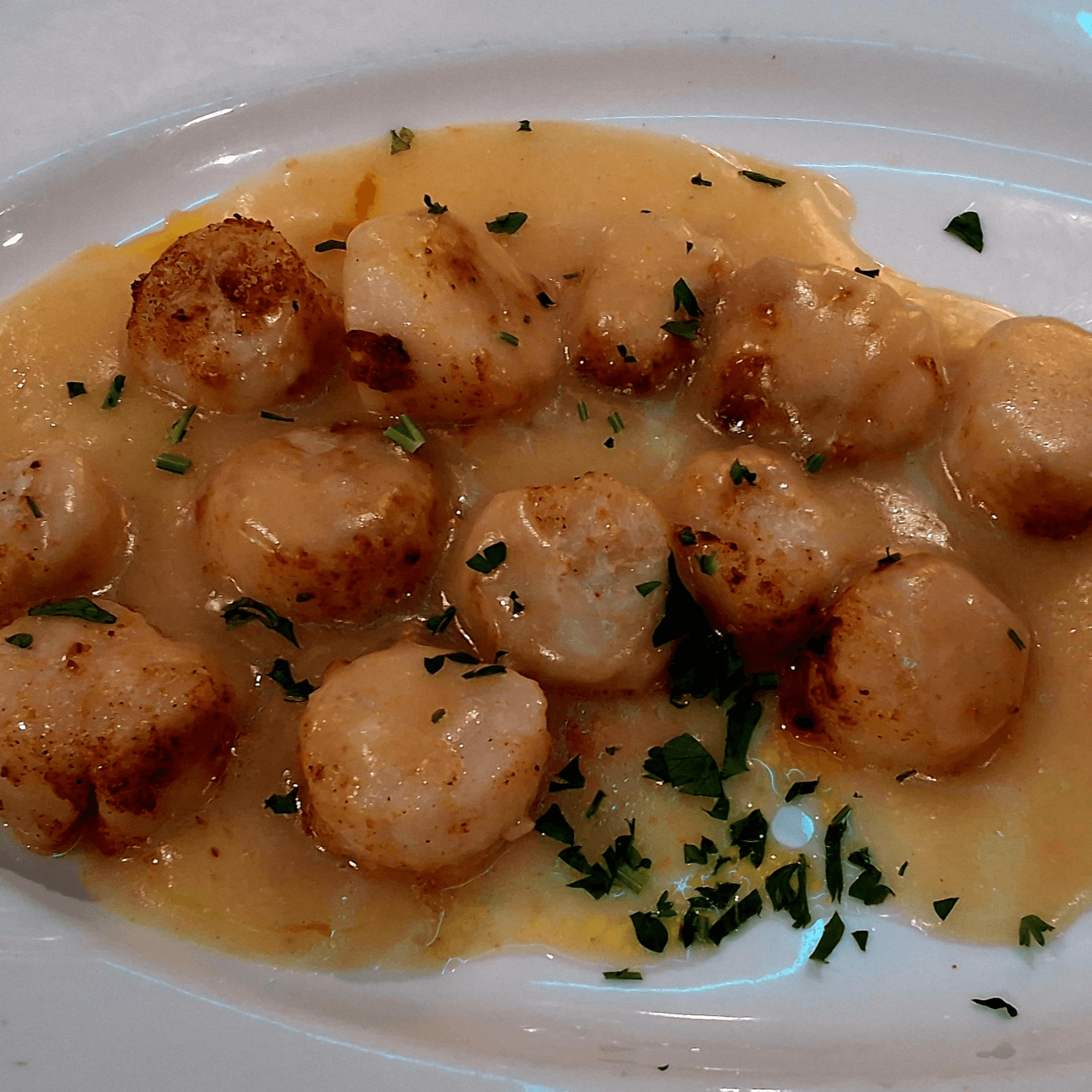 Broiled Sea Scallops