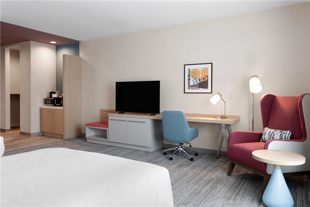 Hilton Garden Inn Austin Central Image