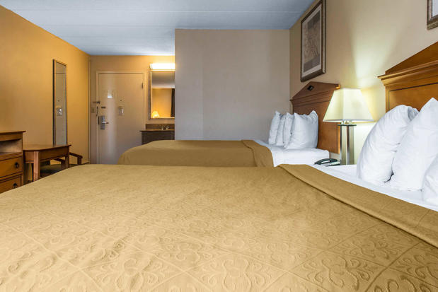 Images Quality Inn & Suites