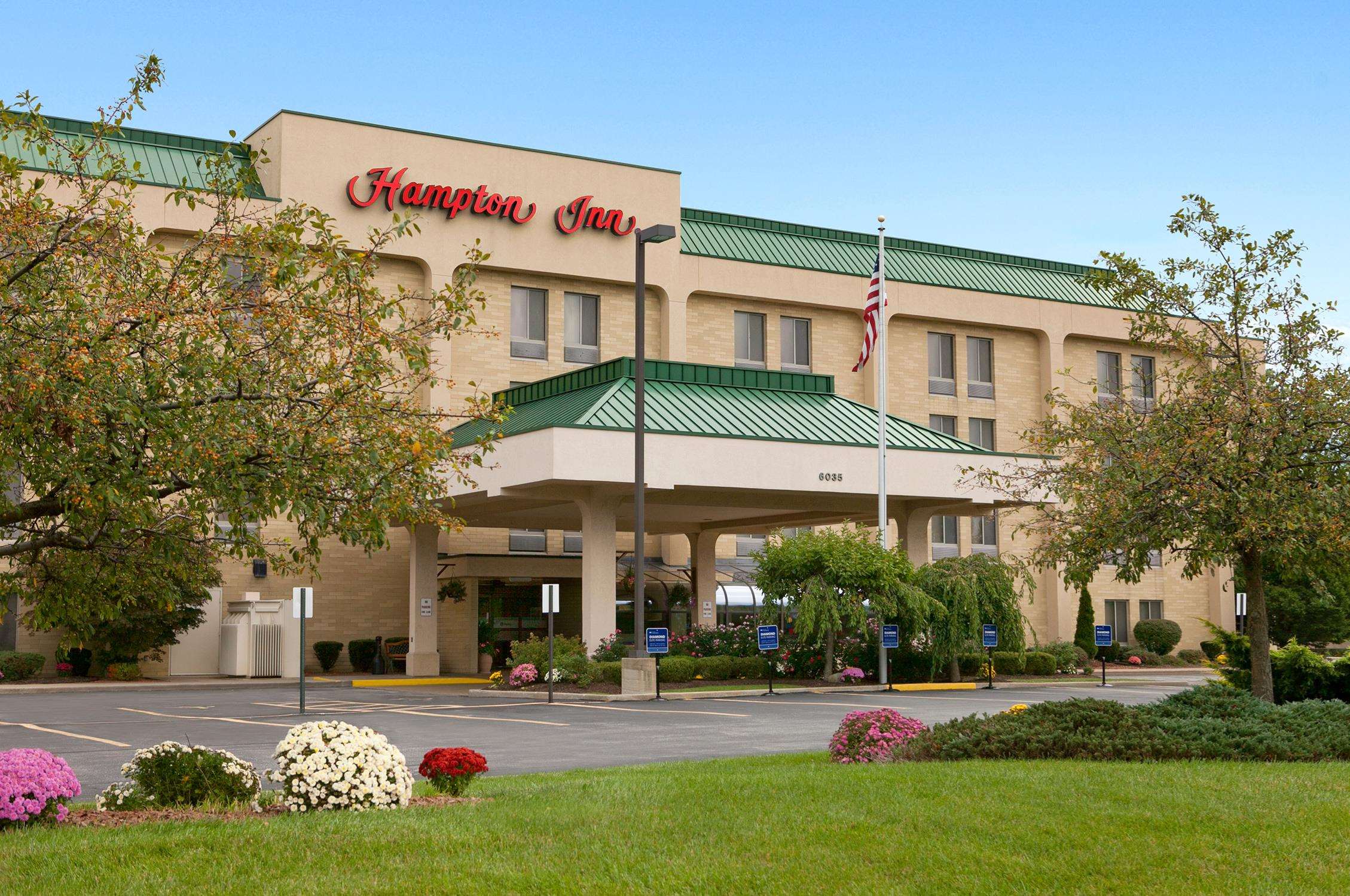 Hampton Inn Cleveland-Solon Photo