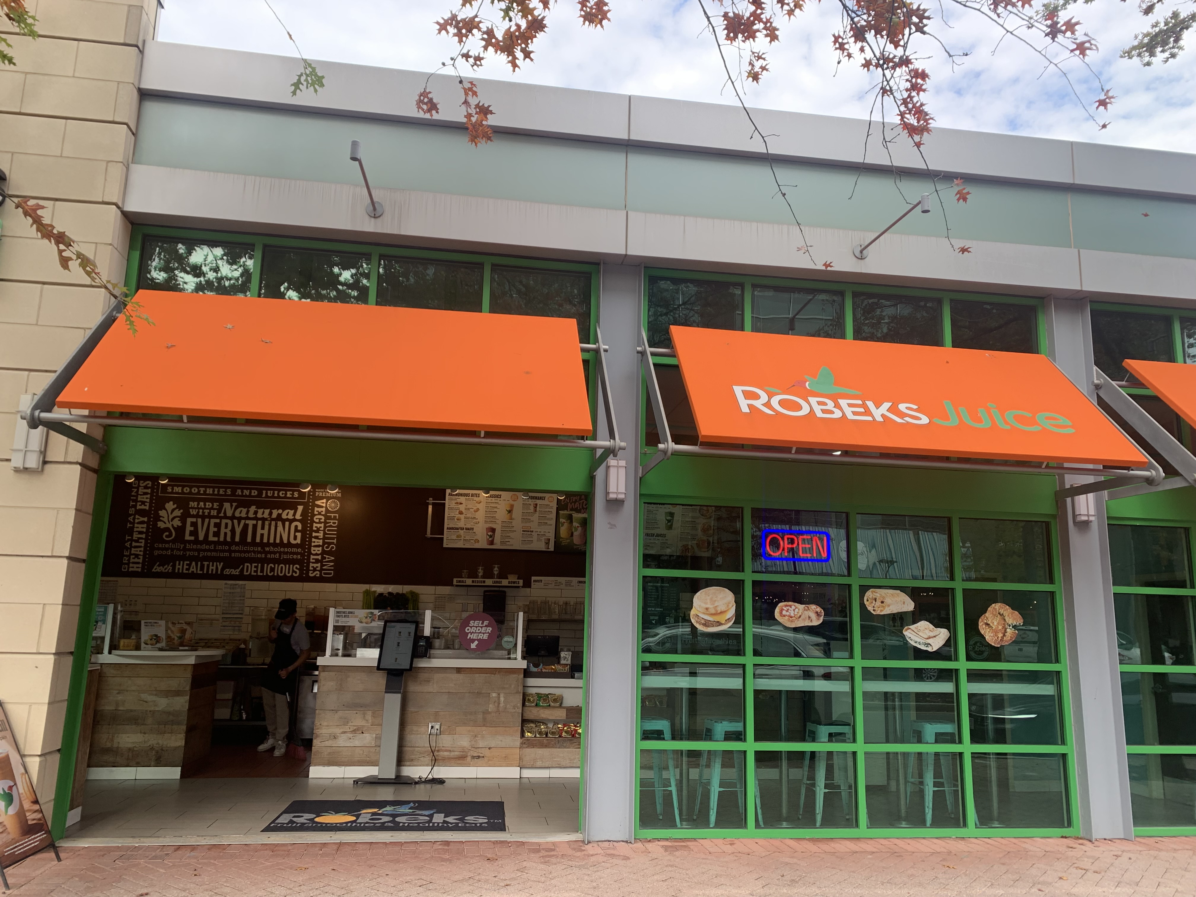 Robeks Fresh Juices & Smoothies