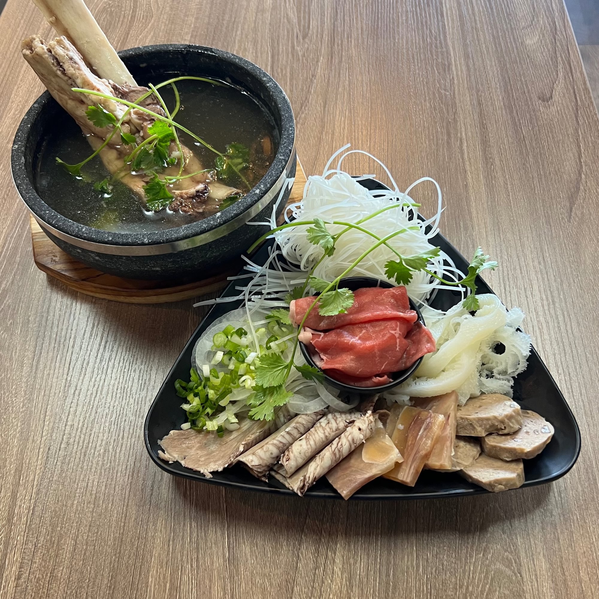 P3. PHO Stone Pholicious, (Steak, Brisket, Tendon, Tripe, Meat ball, Ribs)
