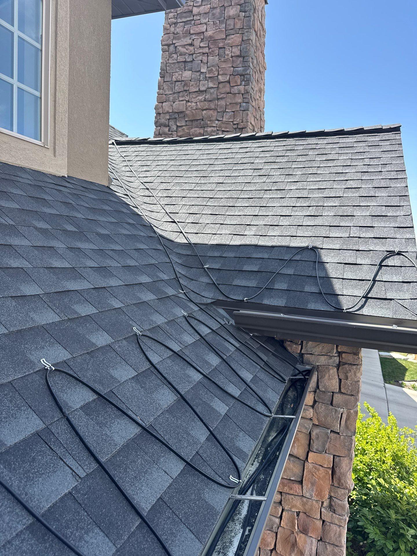 IKON Roofing Image
