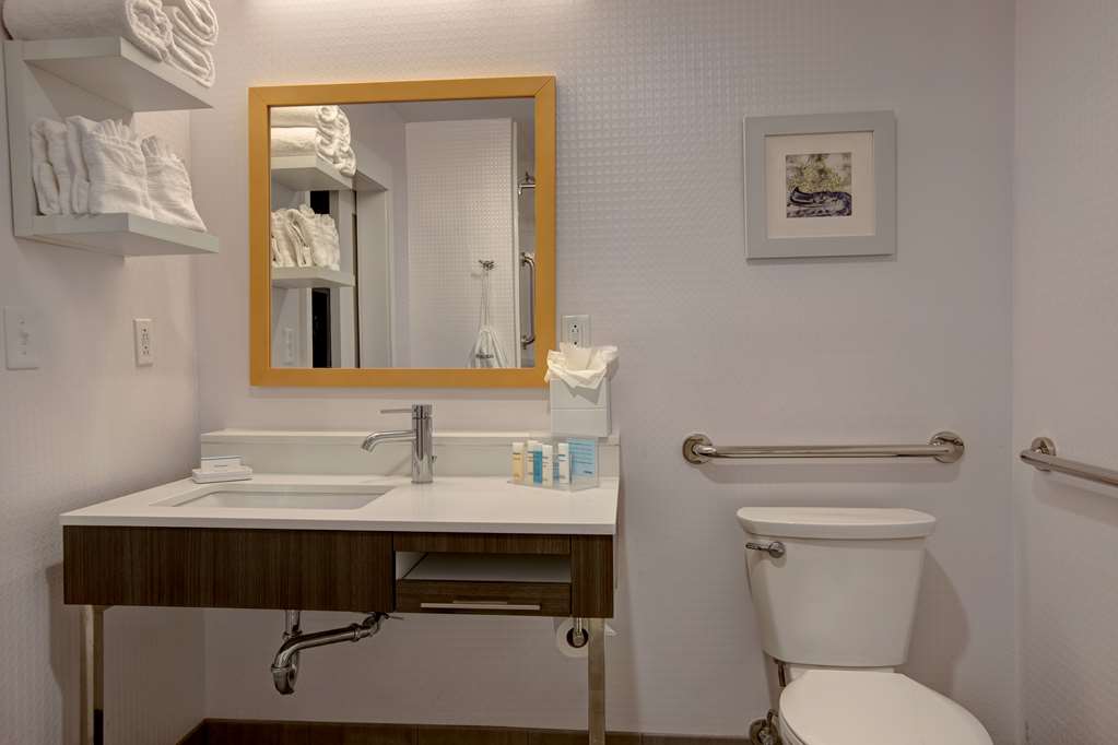 Hampton Inn Olive Branch Image