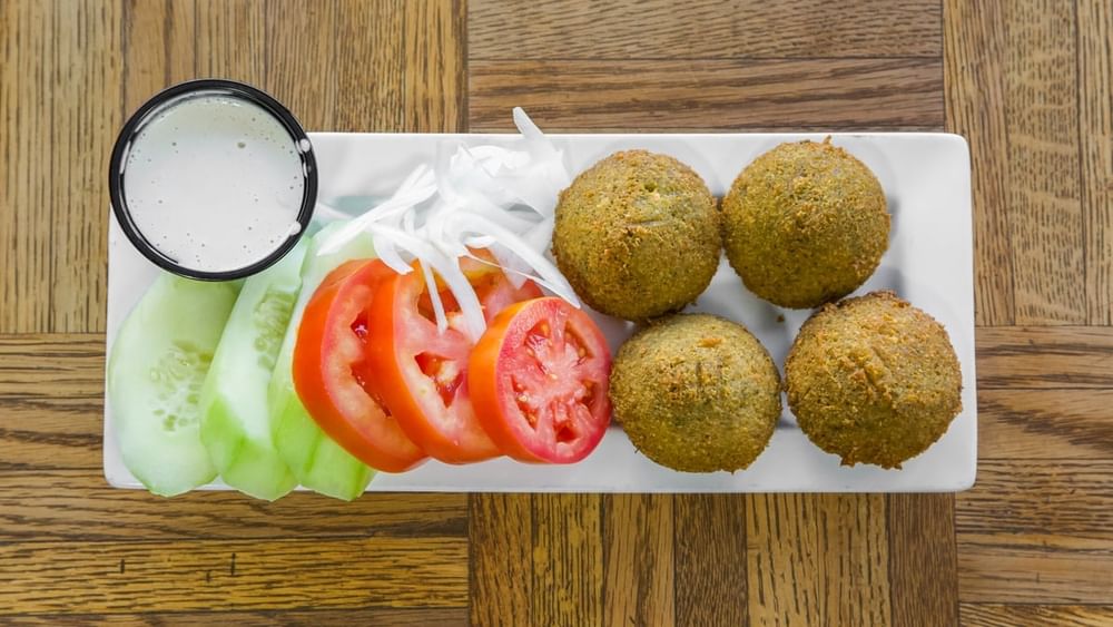 31. Falafel Plate